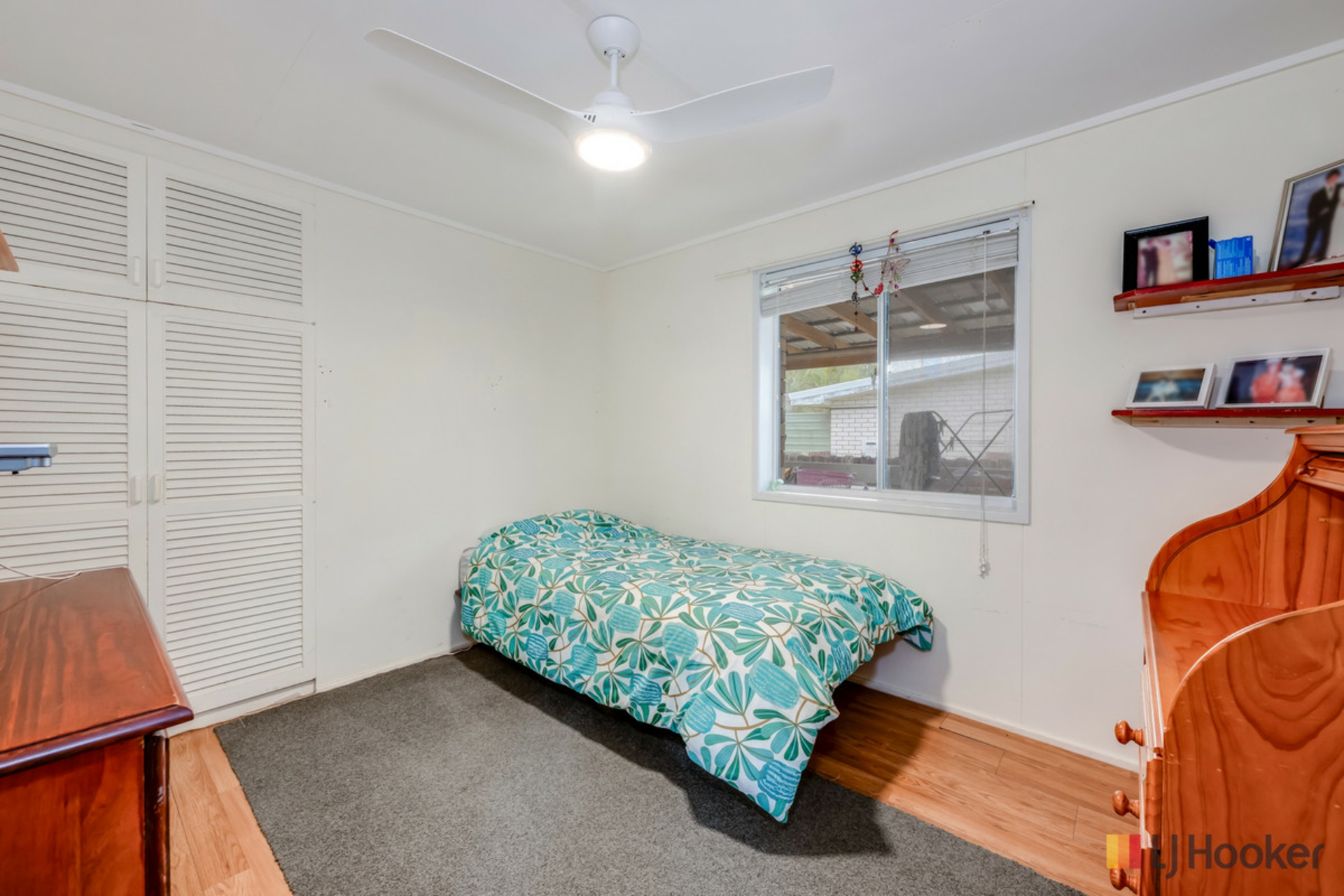 3 Stoutley Street — photo 10 of 24
