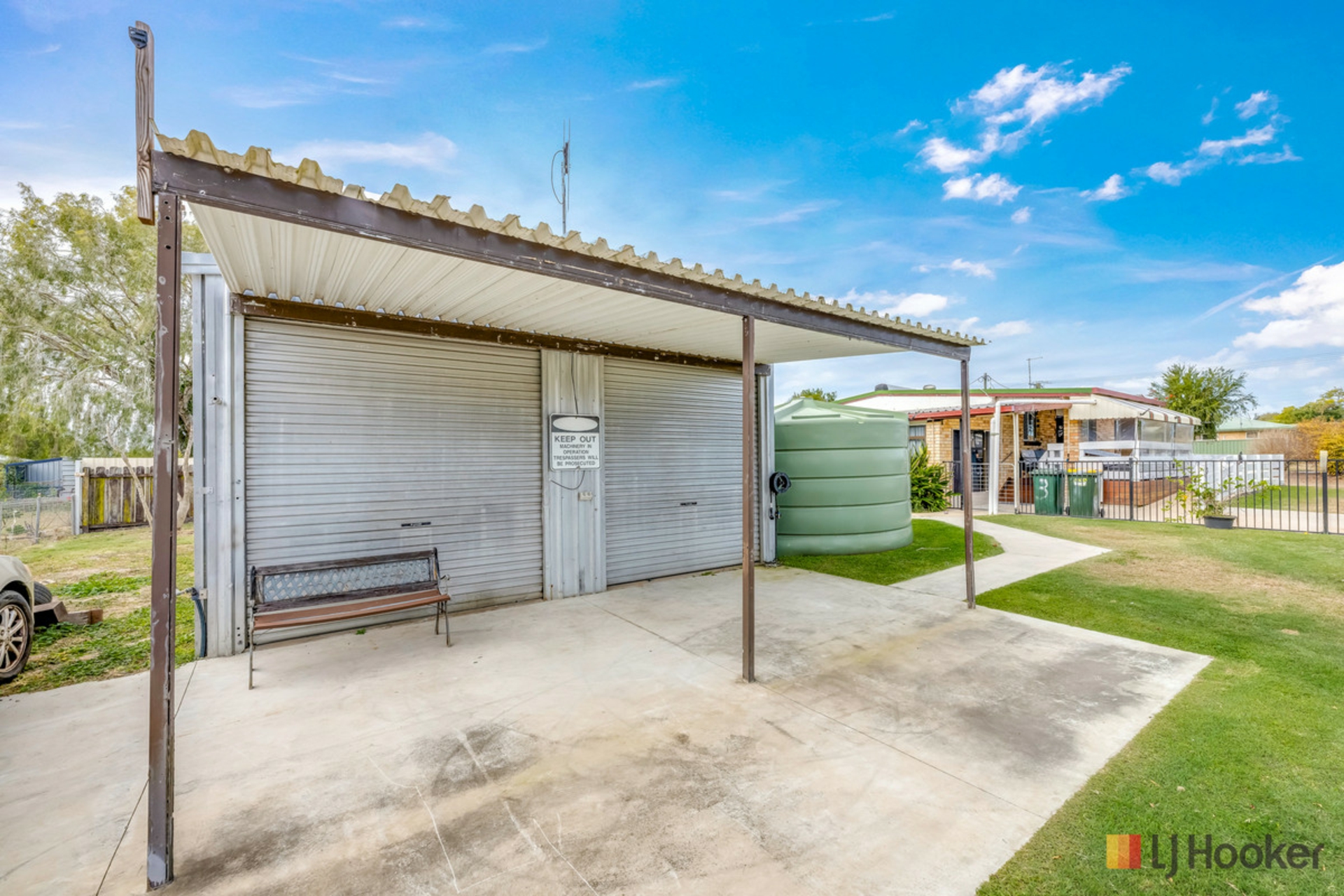 3 Stoutley Street — photo 17 of 24