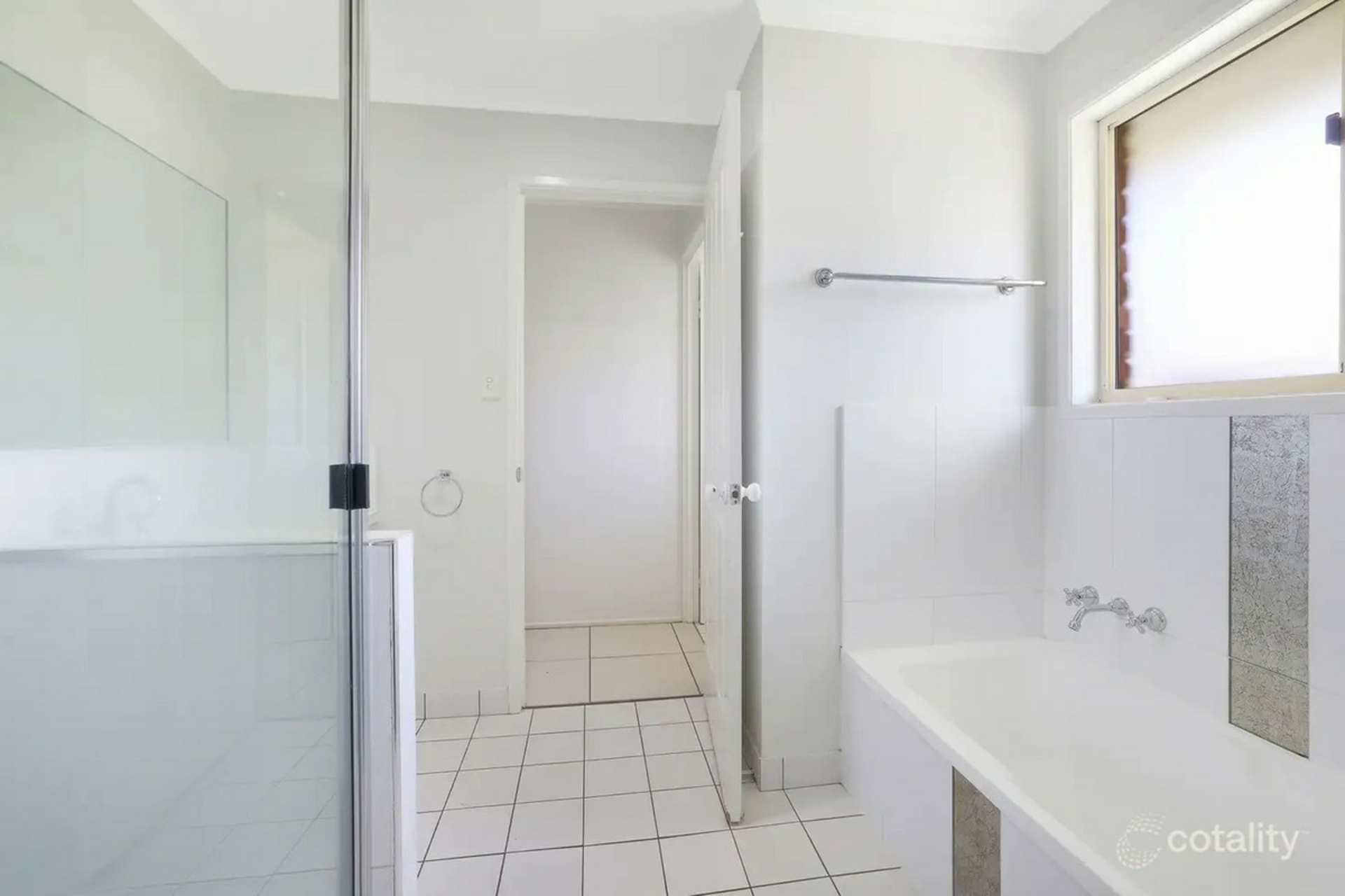 5 Metcalfe Court — photo 4 of 16