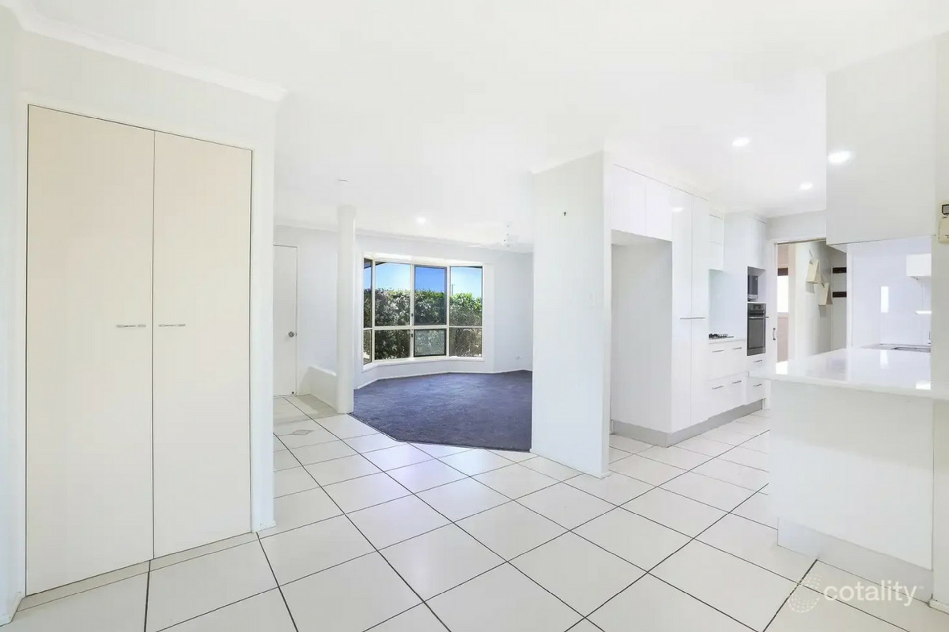 5 Metcalfe Court — photo 7 of 16