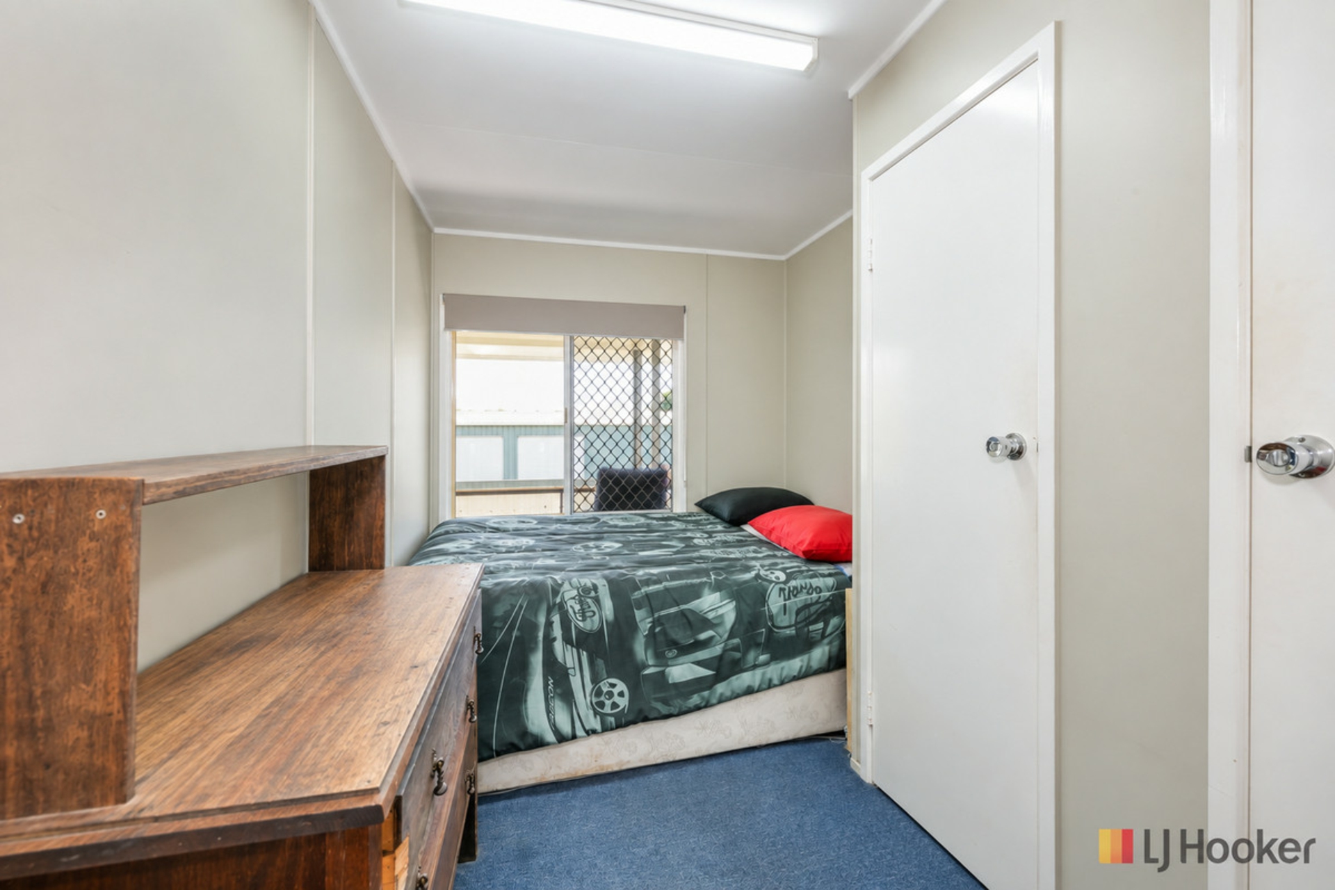 13 Olsen Street — photo 11 of 21
