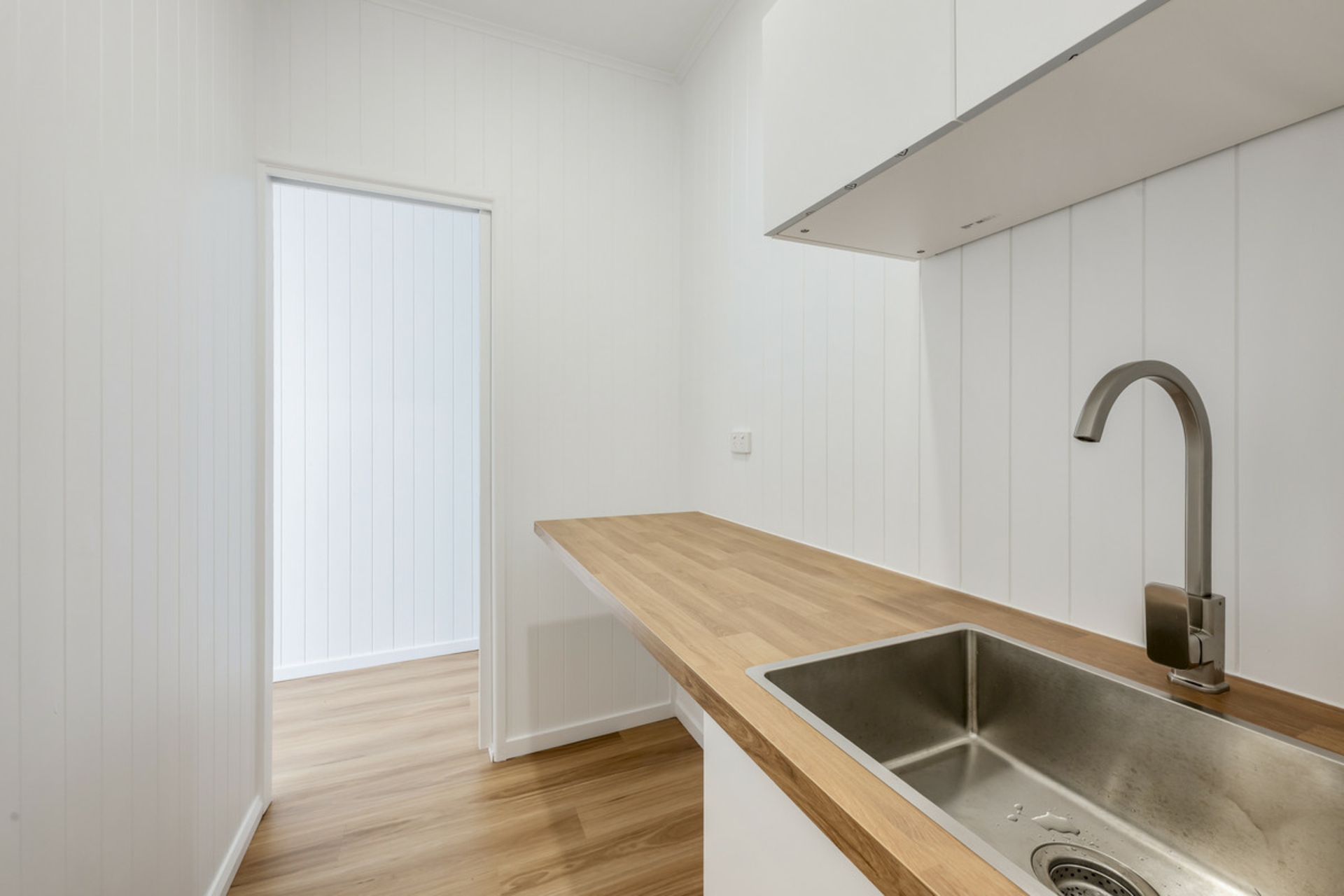 14 Hurst Street — photo 12 of 22
