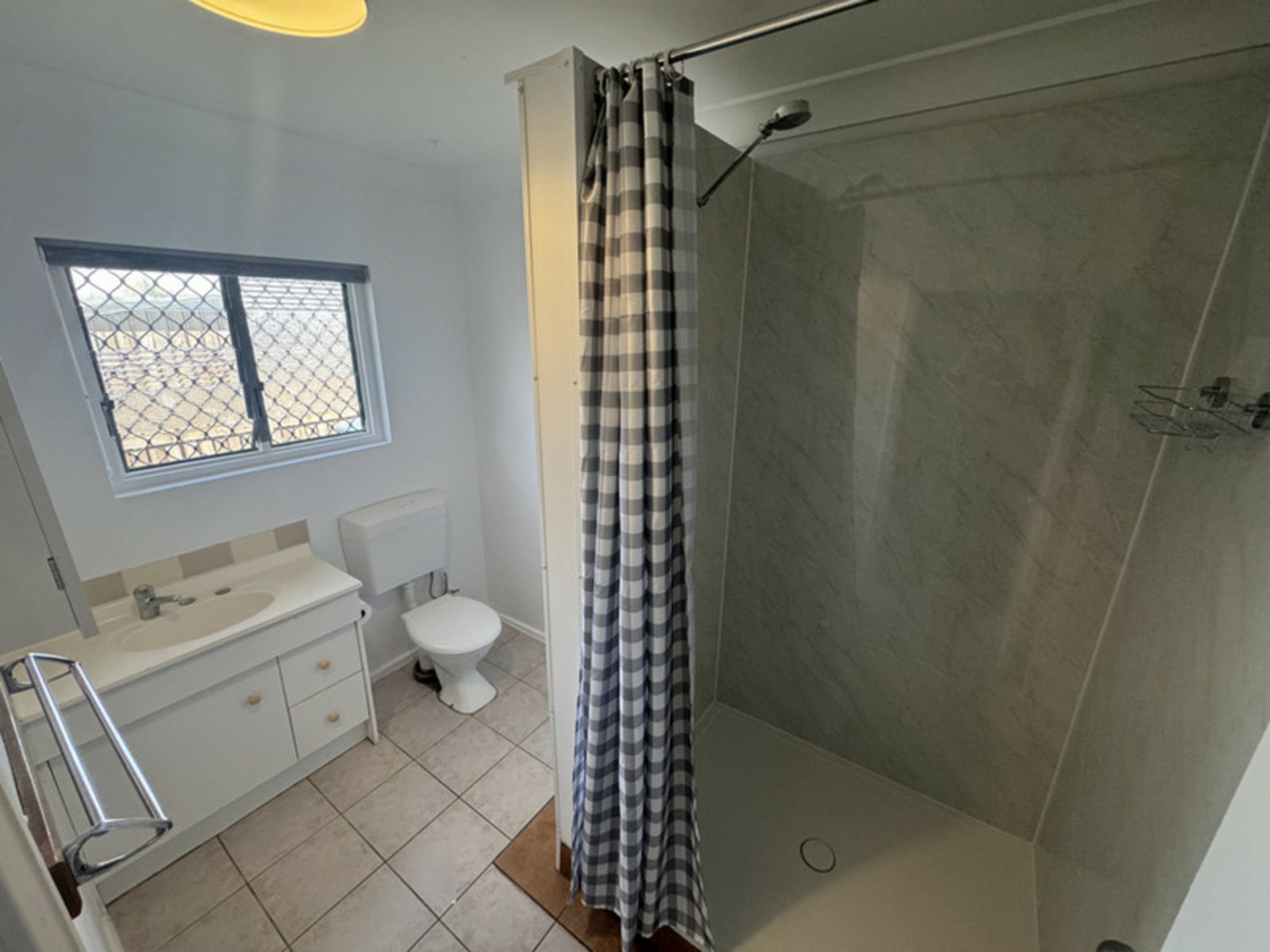 4/4 Palmer Street — photo 14 of 15