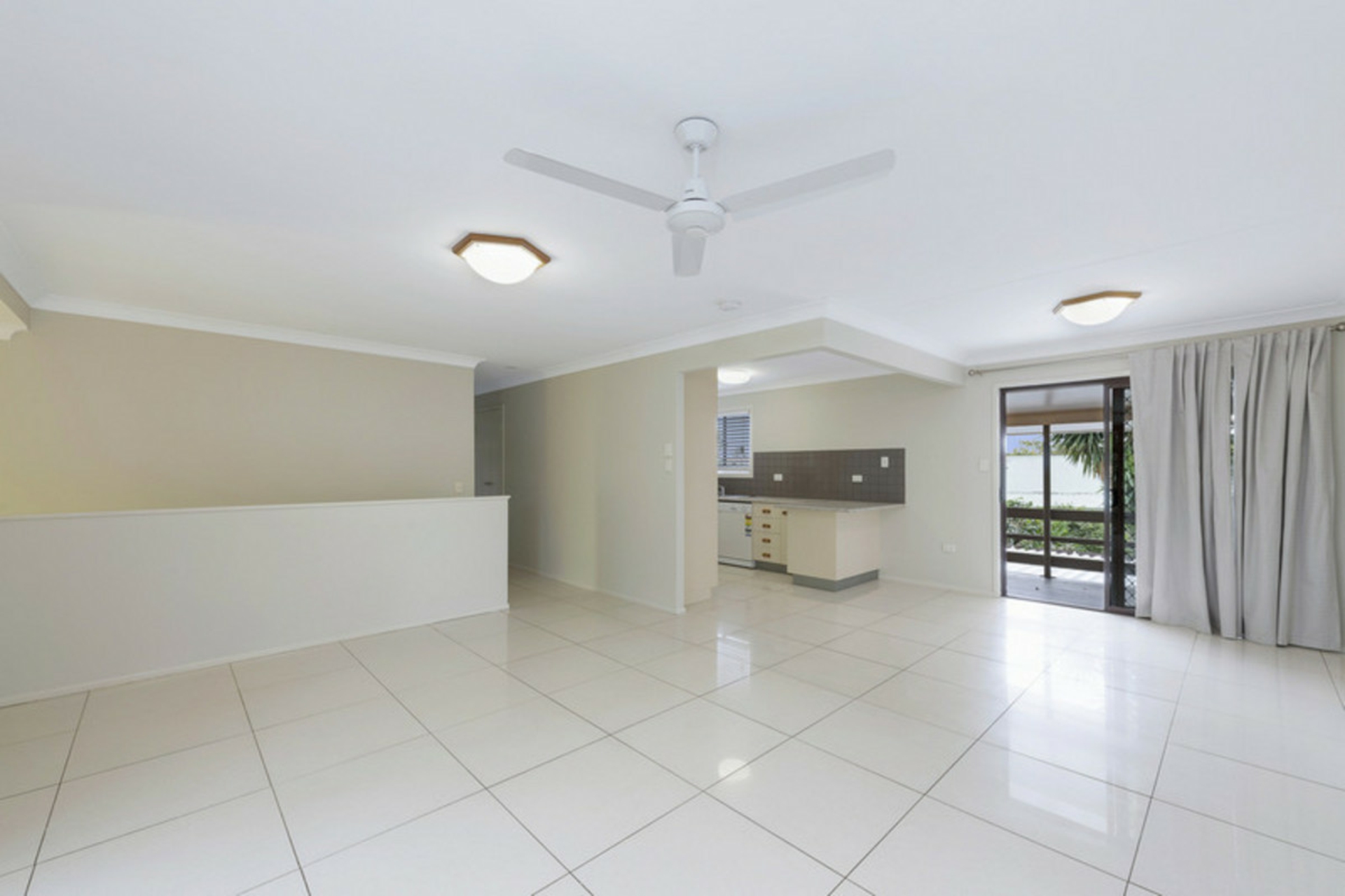 23 Arstall Street — photo 3 of 24