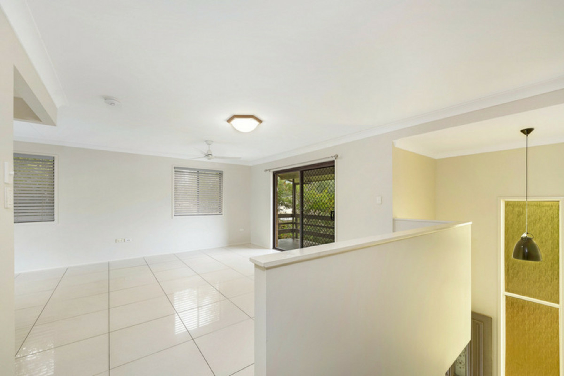 23 Arstall Street — photo 8 of 24