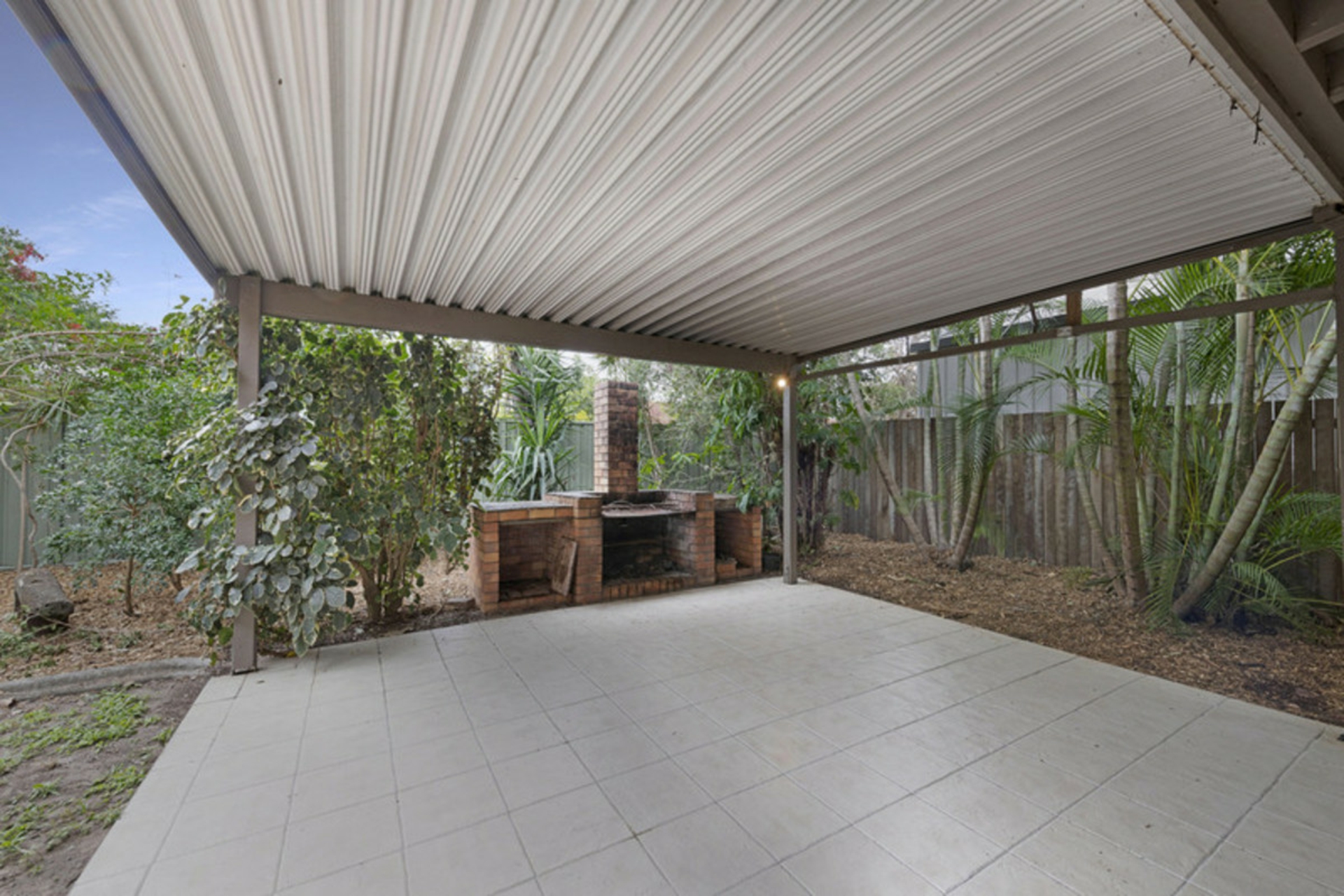 23 Arstall Street — photo 16 of 24
