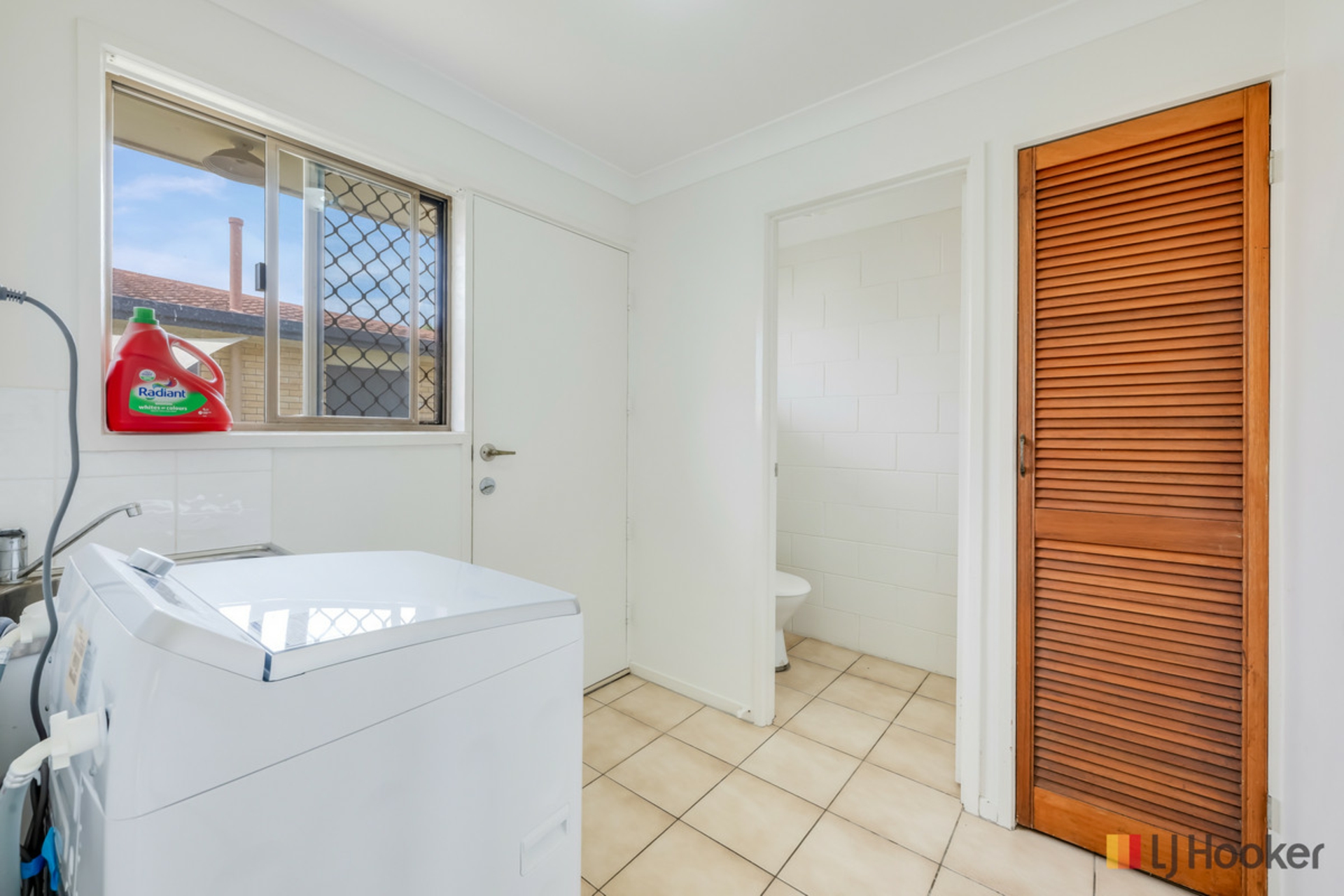 11 Lathouras Court — photo 12 of 24