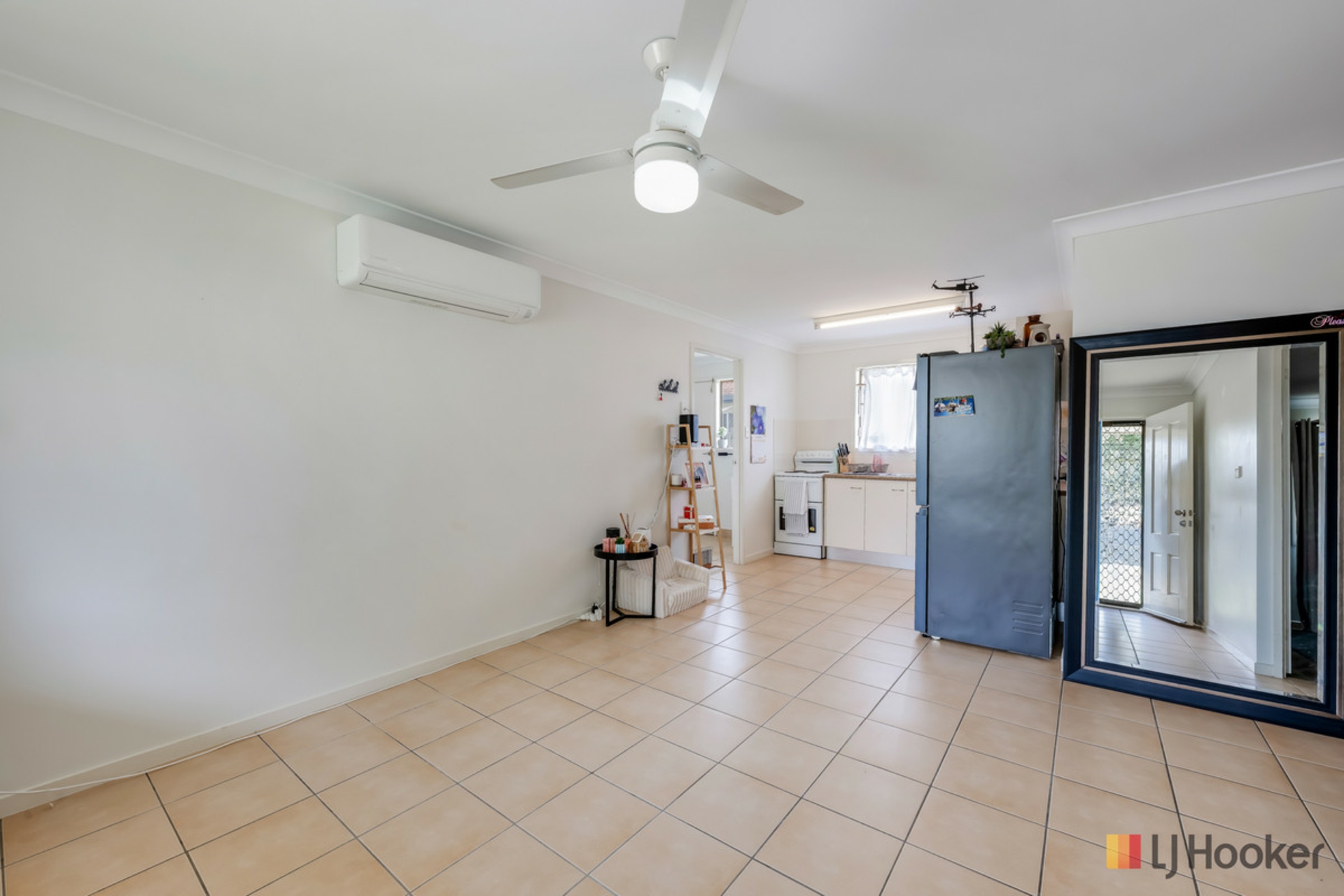 11 Lathouras Court — photo 15 of 24