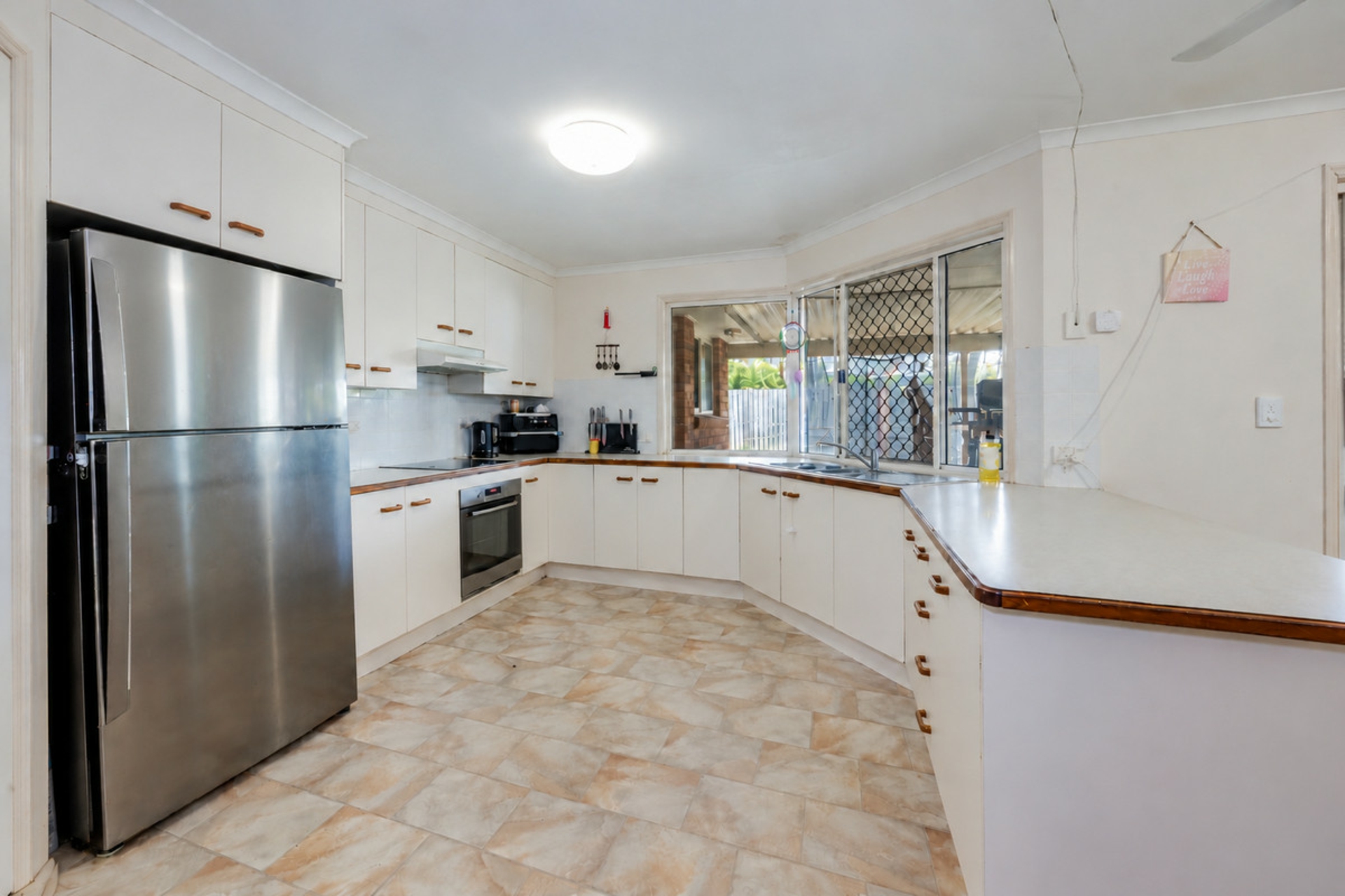 3 McRobbie Court — photo 4 of 26