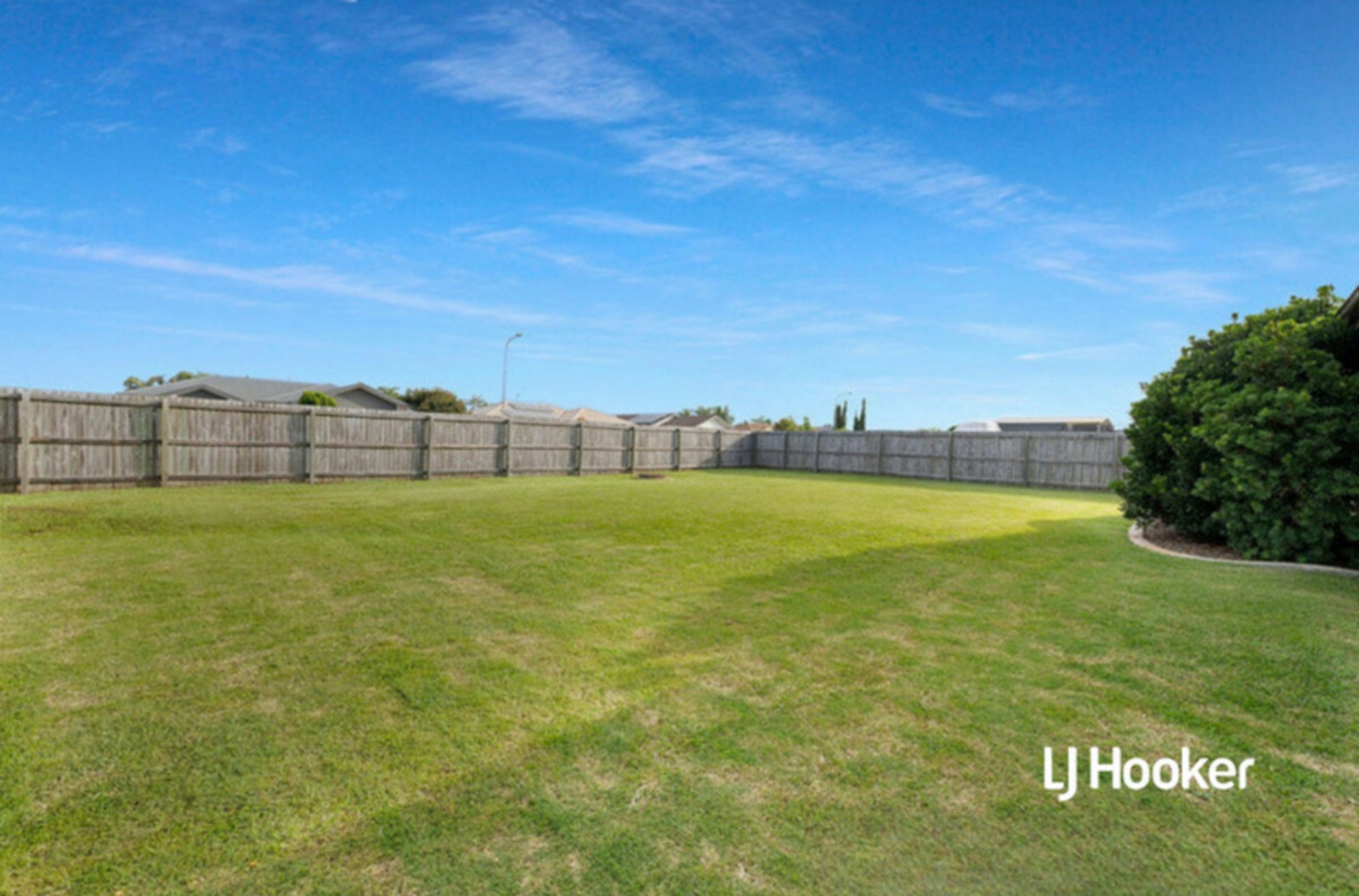 15 Firefly Street — photo 9 of 10