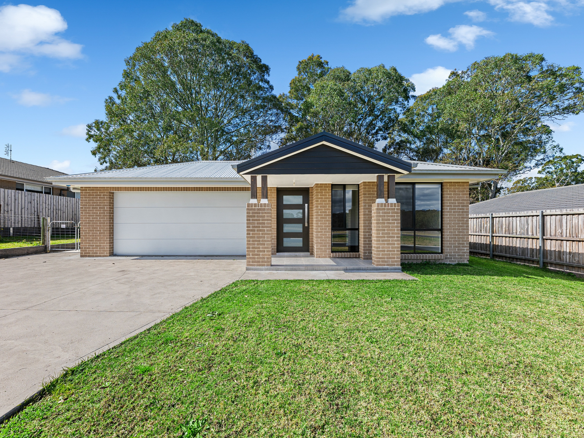 6 Joy Place, MORUYA