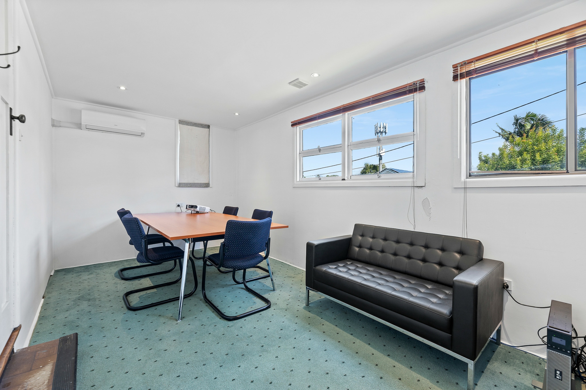 10 Page Street, MORUYA