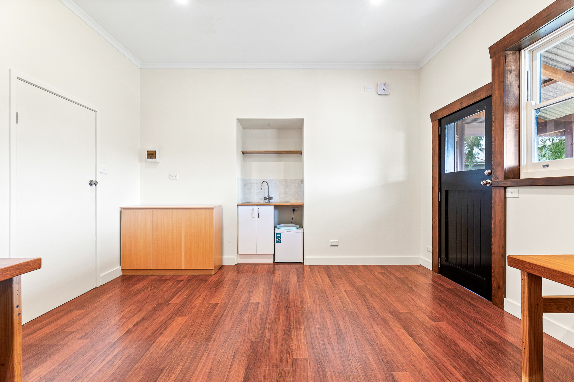 10 Page Street, MORUYA