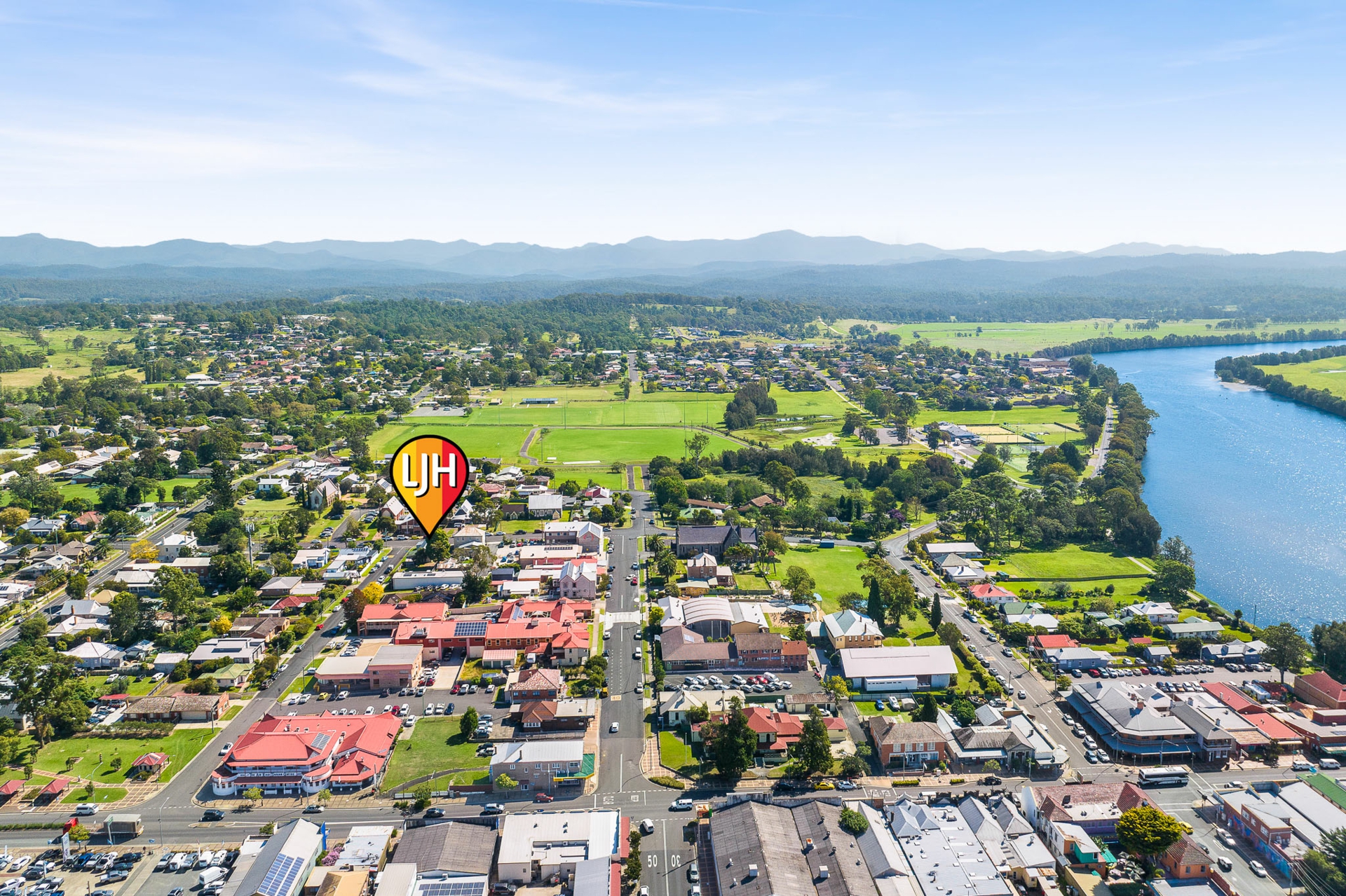 10 Page Street, MORUYA