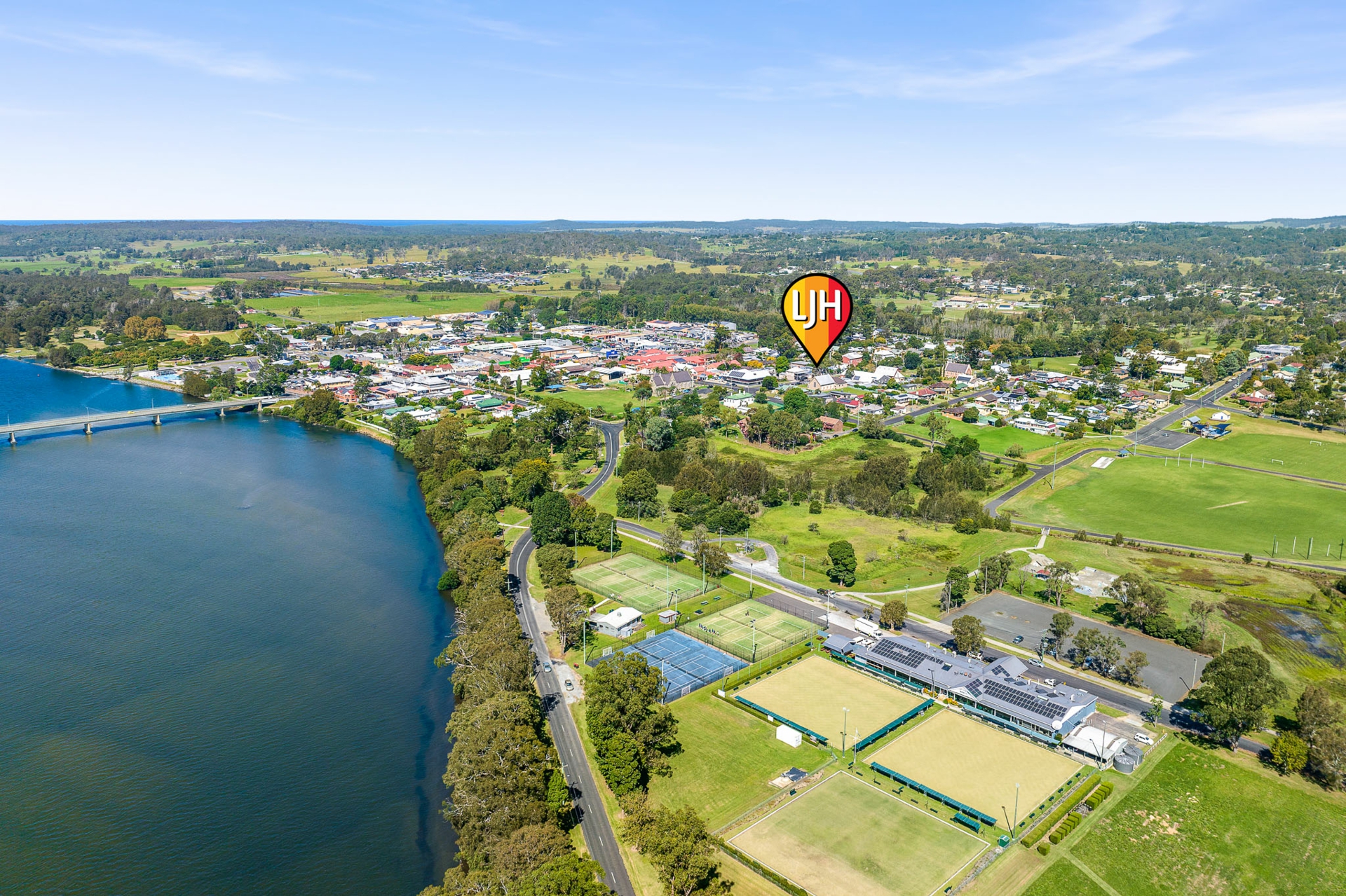 10 Page Street, MORUYA