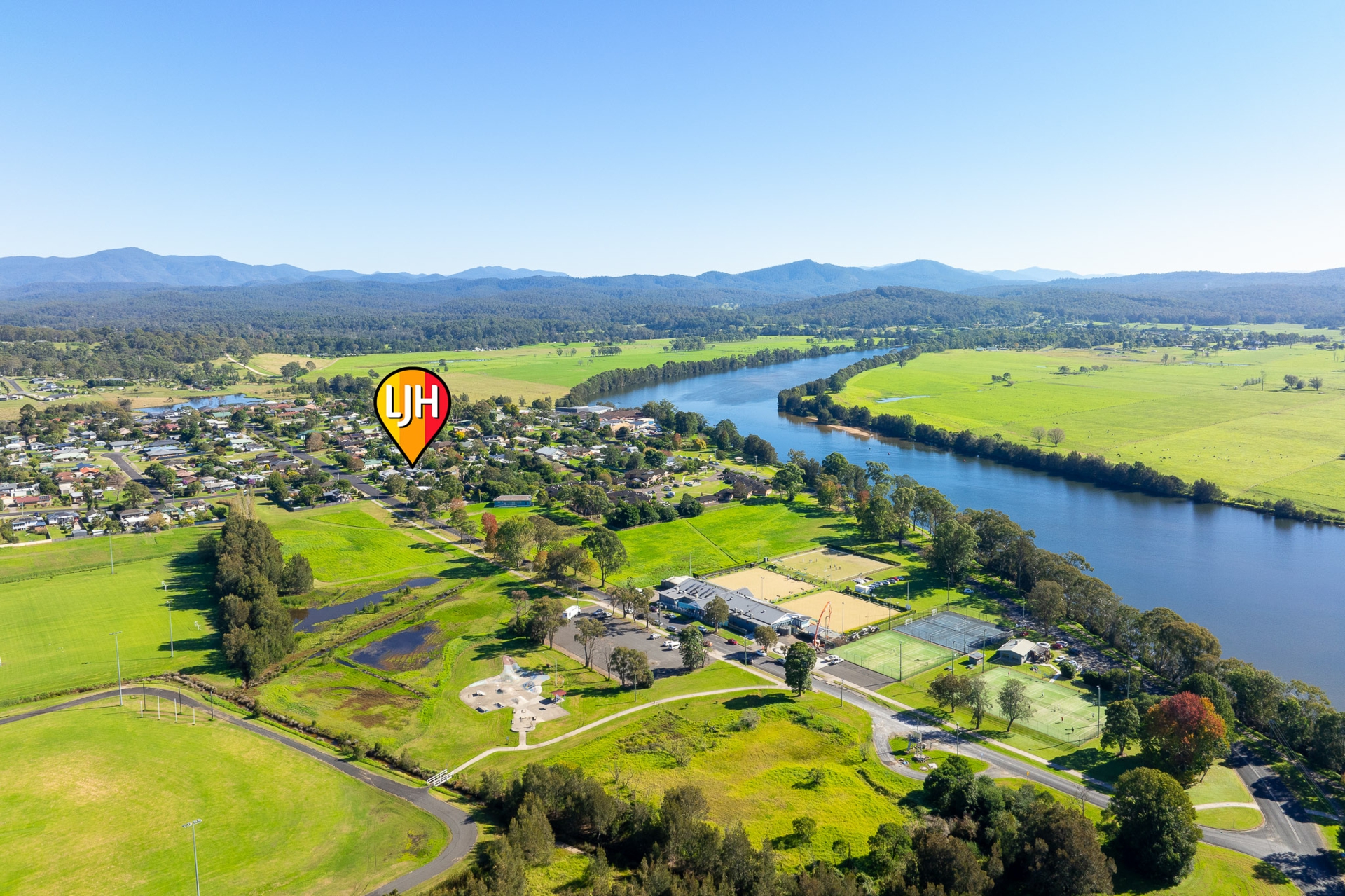 16a Thomas Street, MORUYA