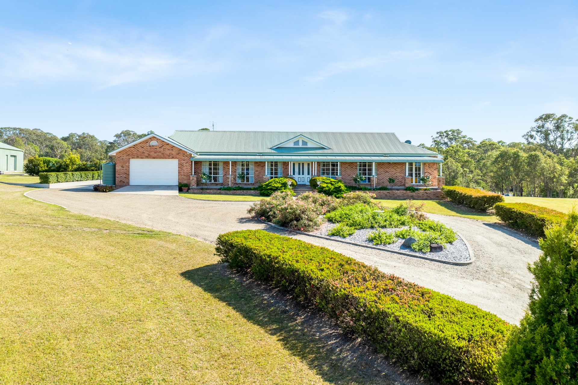 8 Mountain View Road, MORUYA