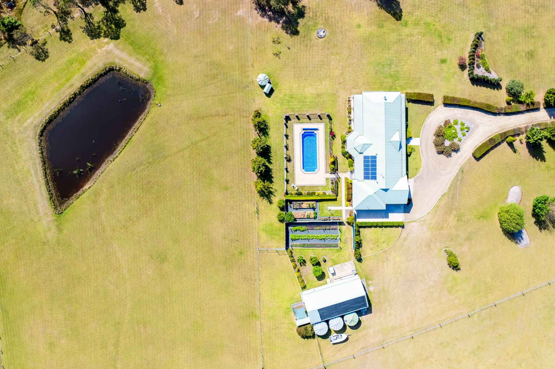 8 Mountain View Road, MORUYA