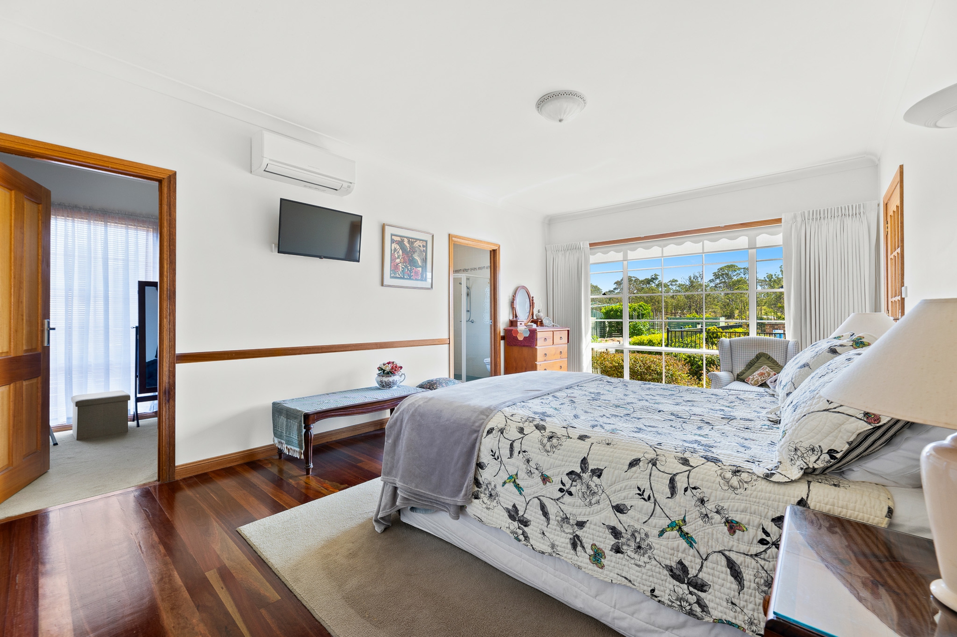 8 Mountain View Road, MORUYA