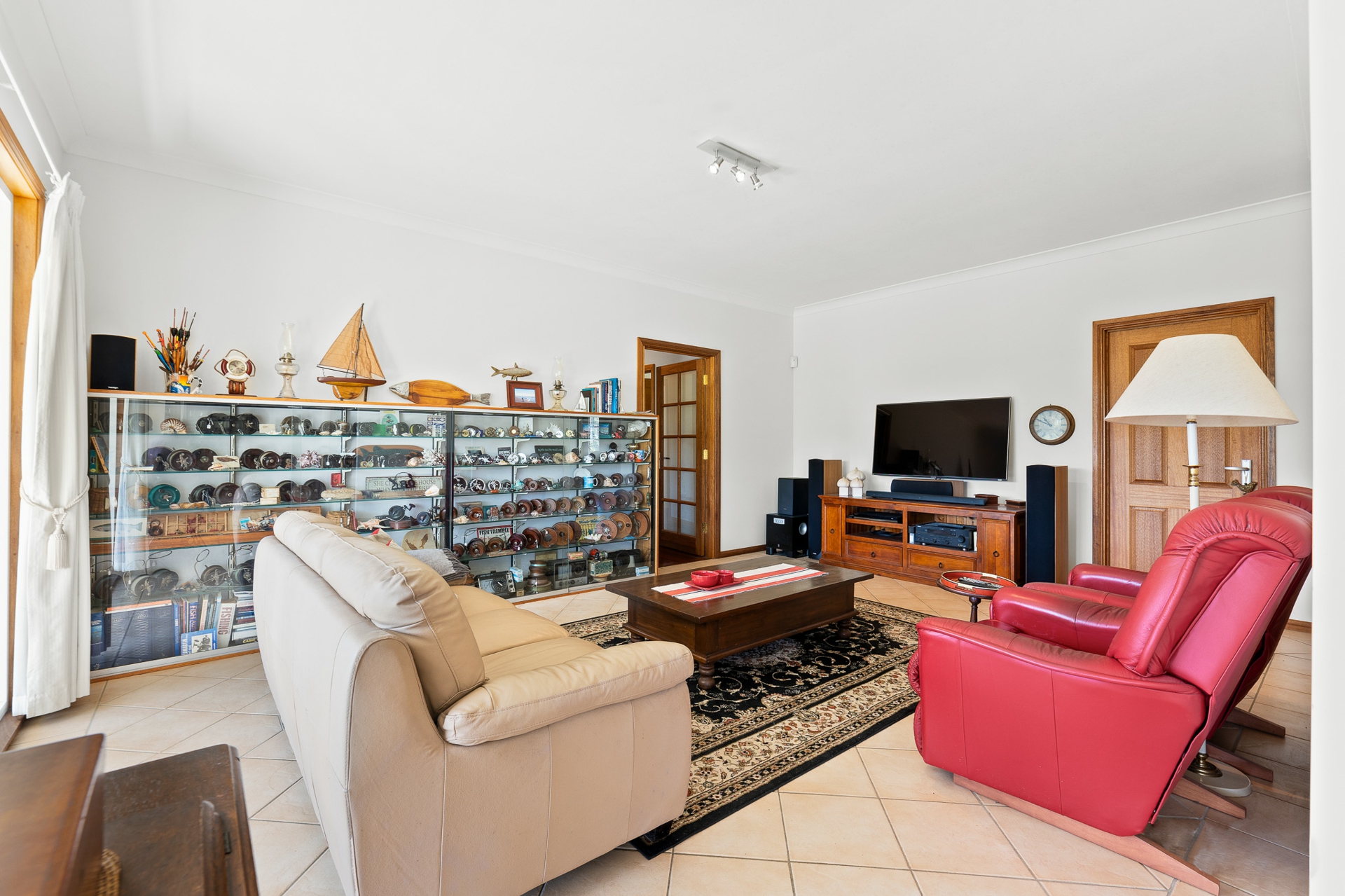 8 Mountain View Road, MORUYA