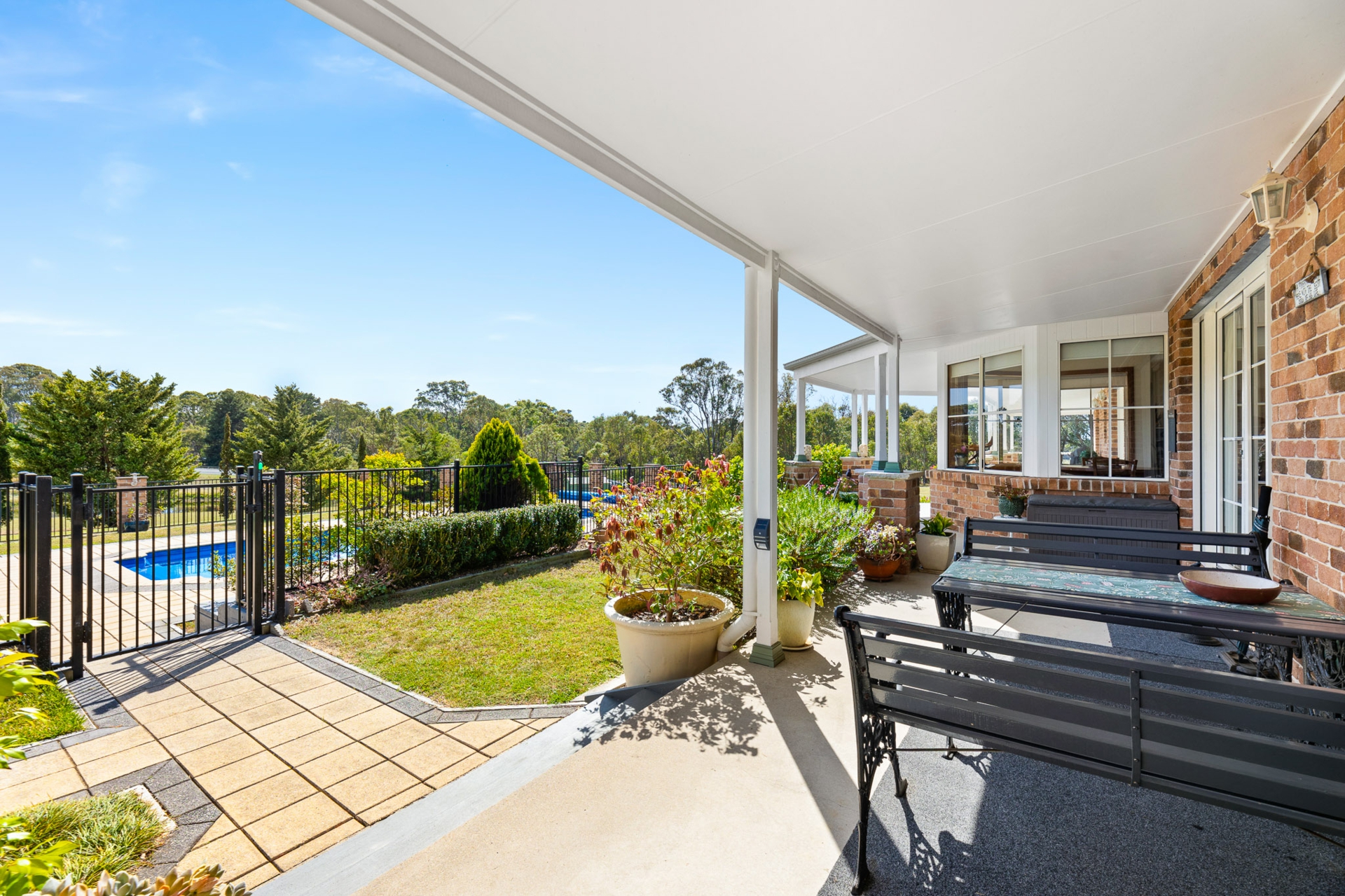 8 Mountain View Road, MORUYA