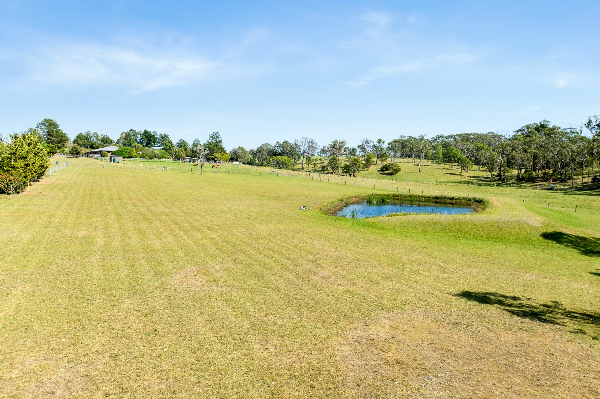 8 Mountain View Road, MORUYA