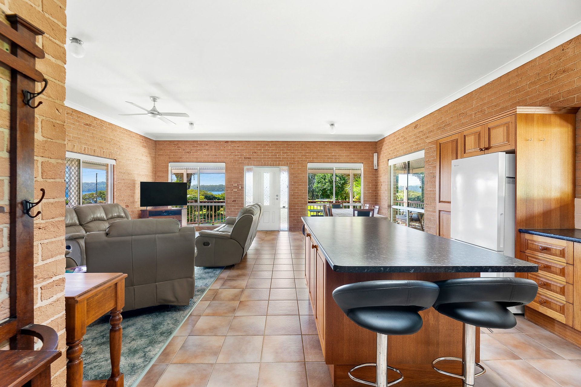 359 South Head Road, MORUYA HEADS