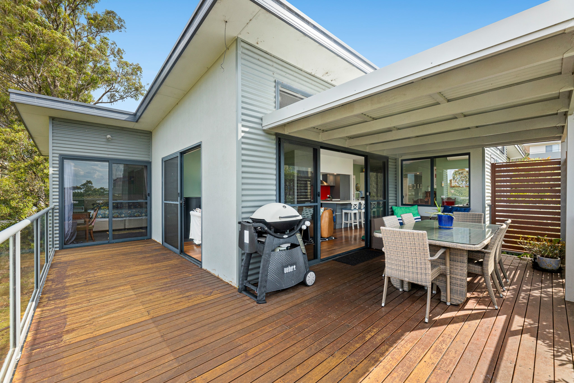 8 Hazel Road, MORUYA HEADS