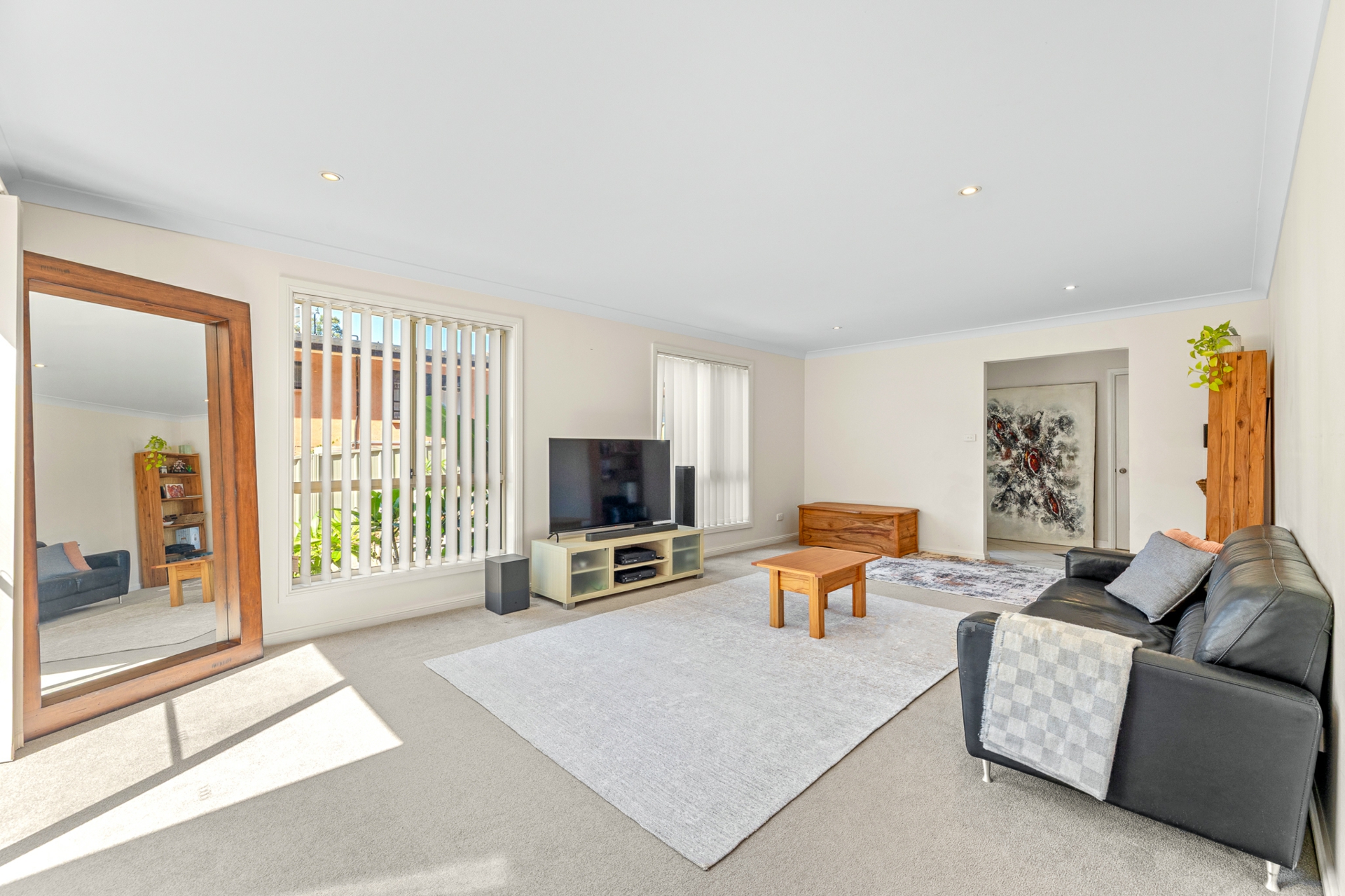 1/214 South Head Road — photo 3 of 19