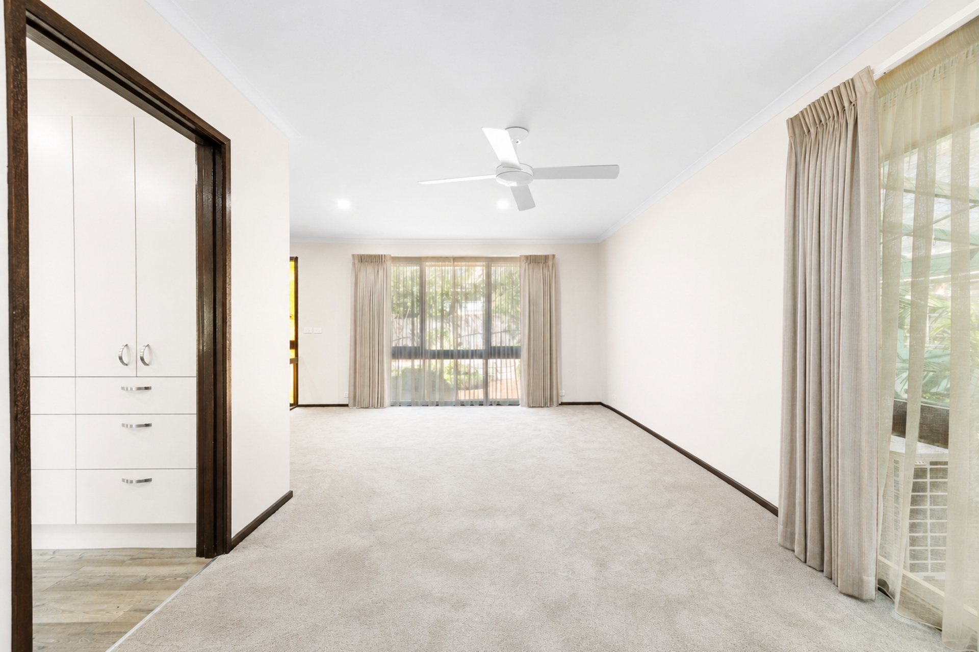 38 Evans Street — photo 9 of 26