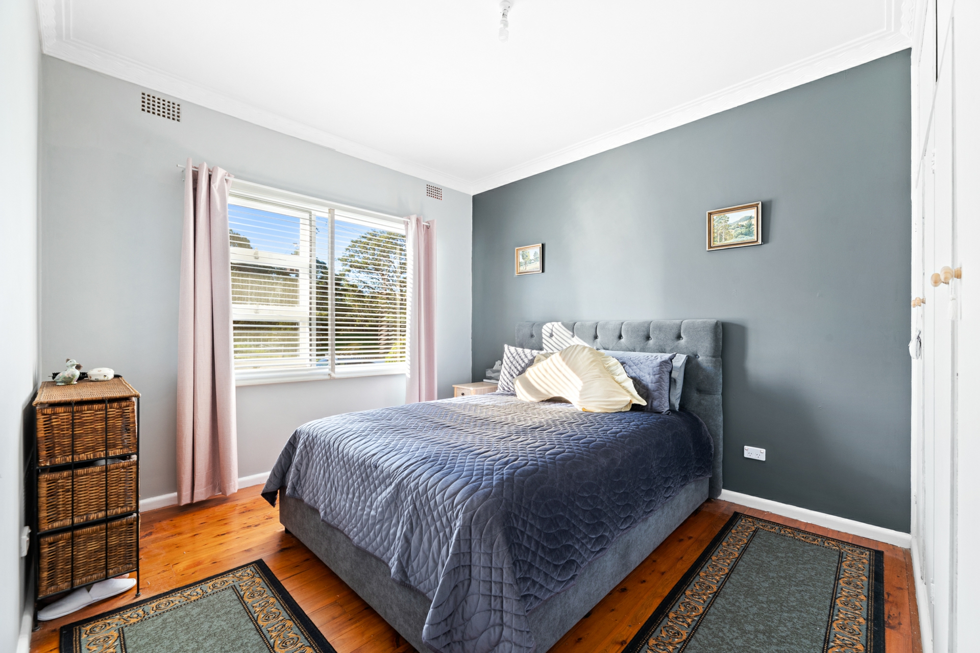 111 Albert Street — photo 3 of 27