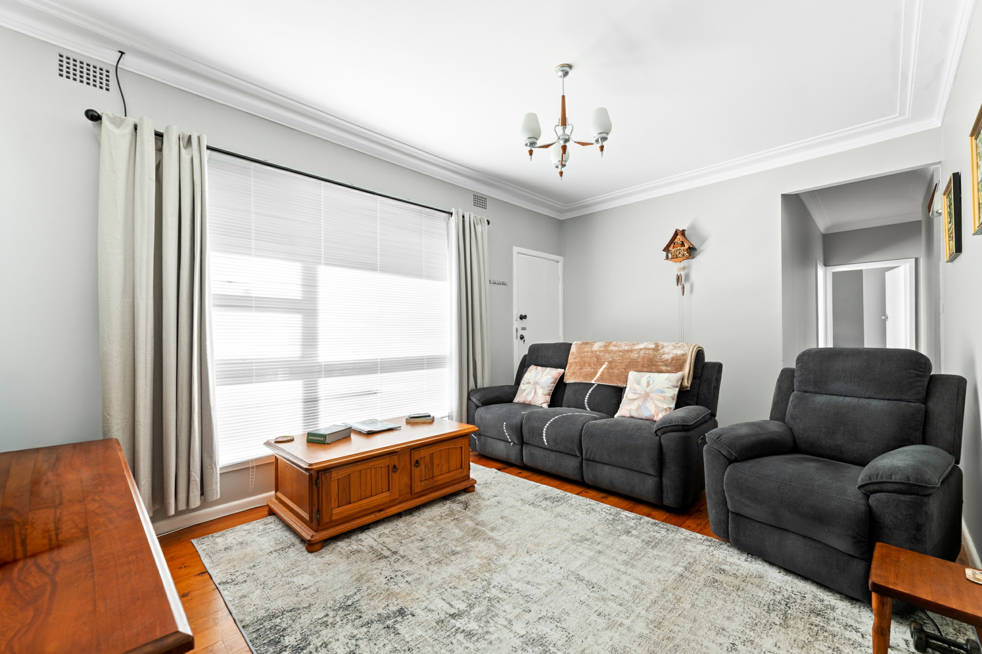 111 Albert Street — photo 7 of 27