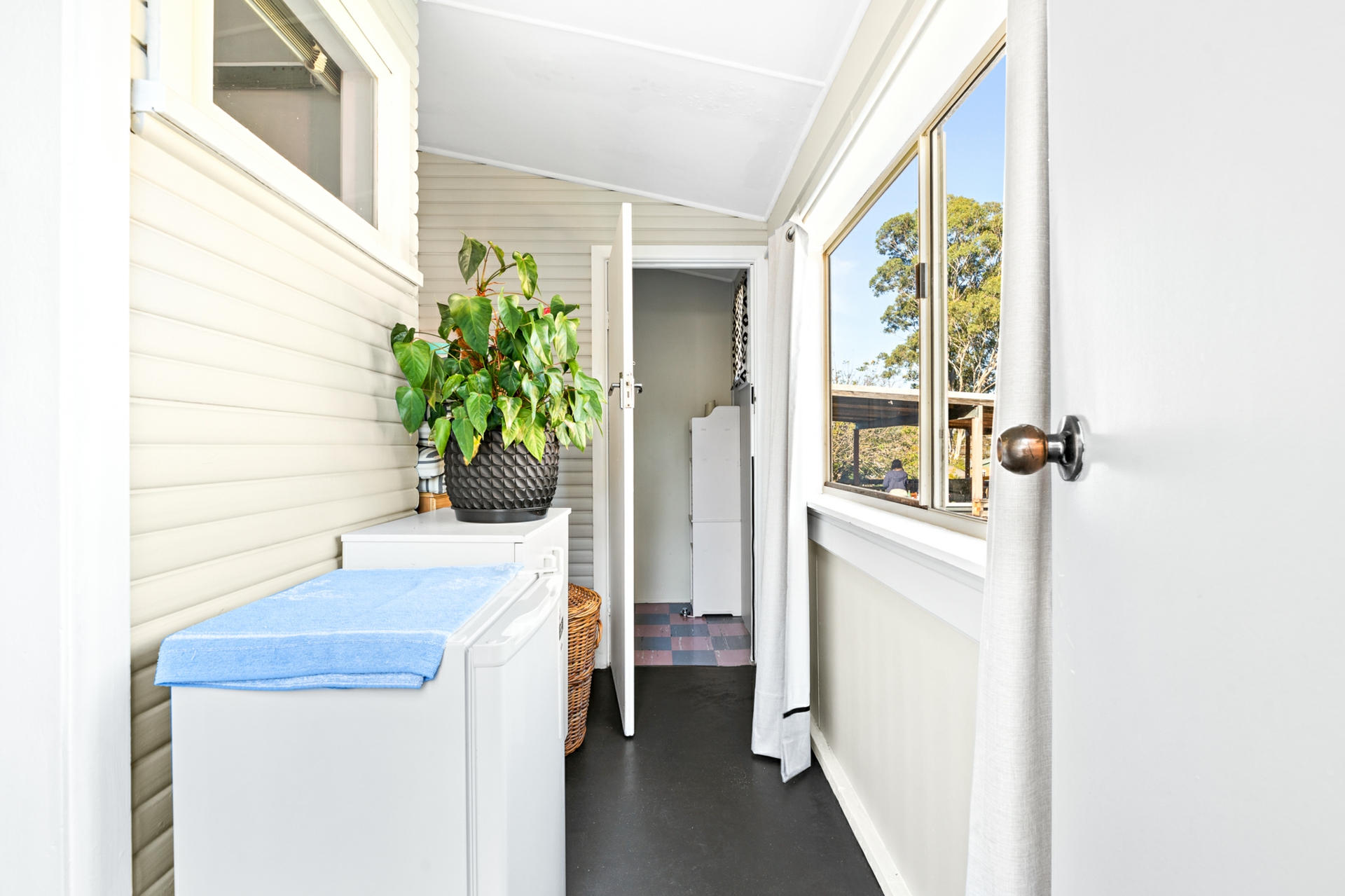 111 Albert Street — photo 15 of 27