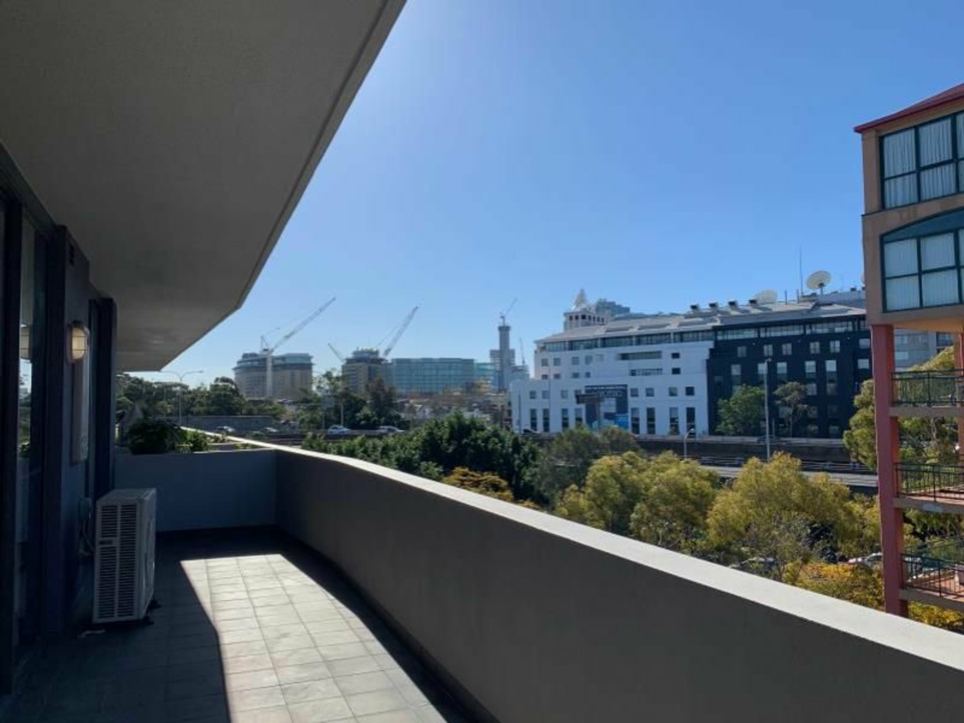 605/1 Wattle Crescent, PYRMONT