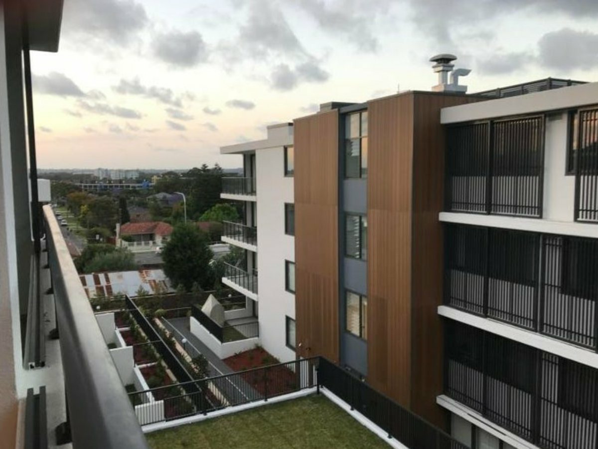 306D/1-9 Allengrove Cres, NORTH RYDE
