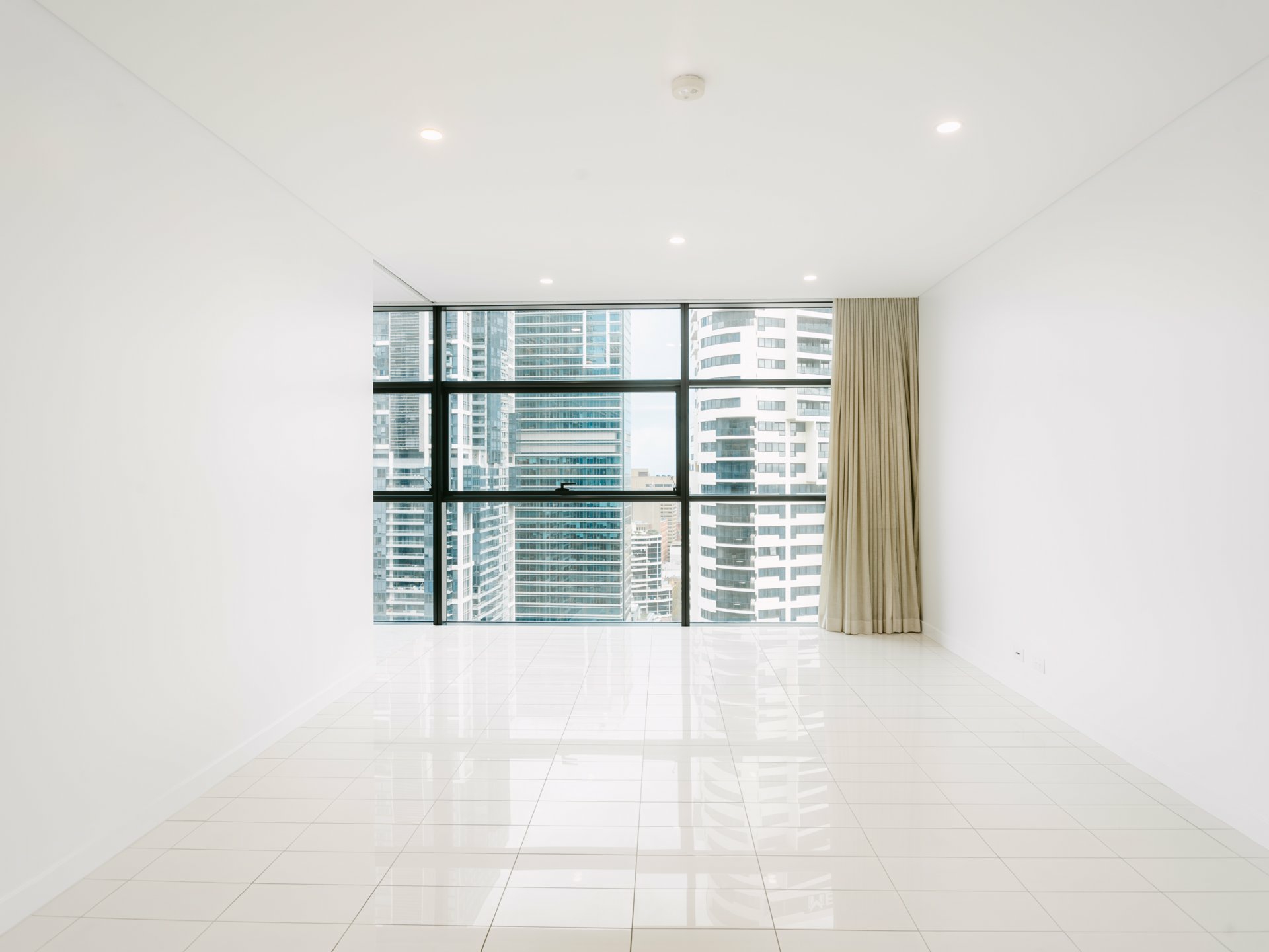 Level 34/ 101 Bathurst Street — photo 4 of 13