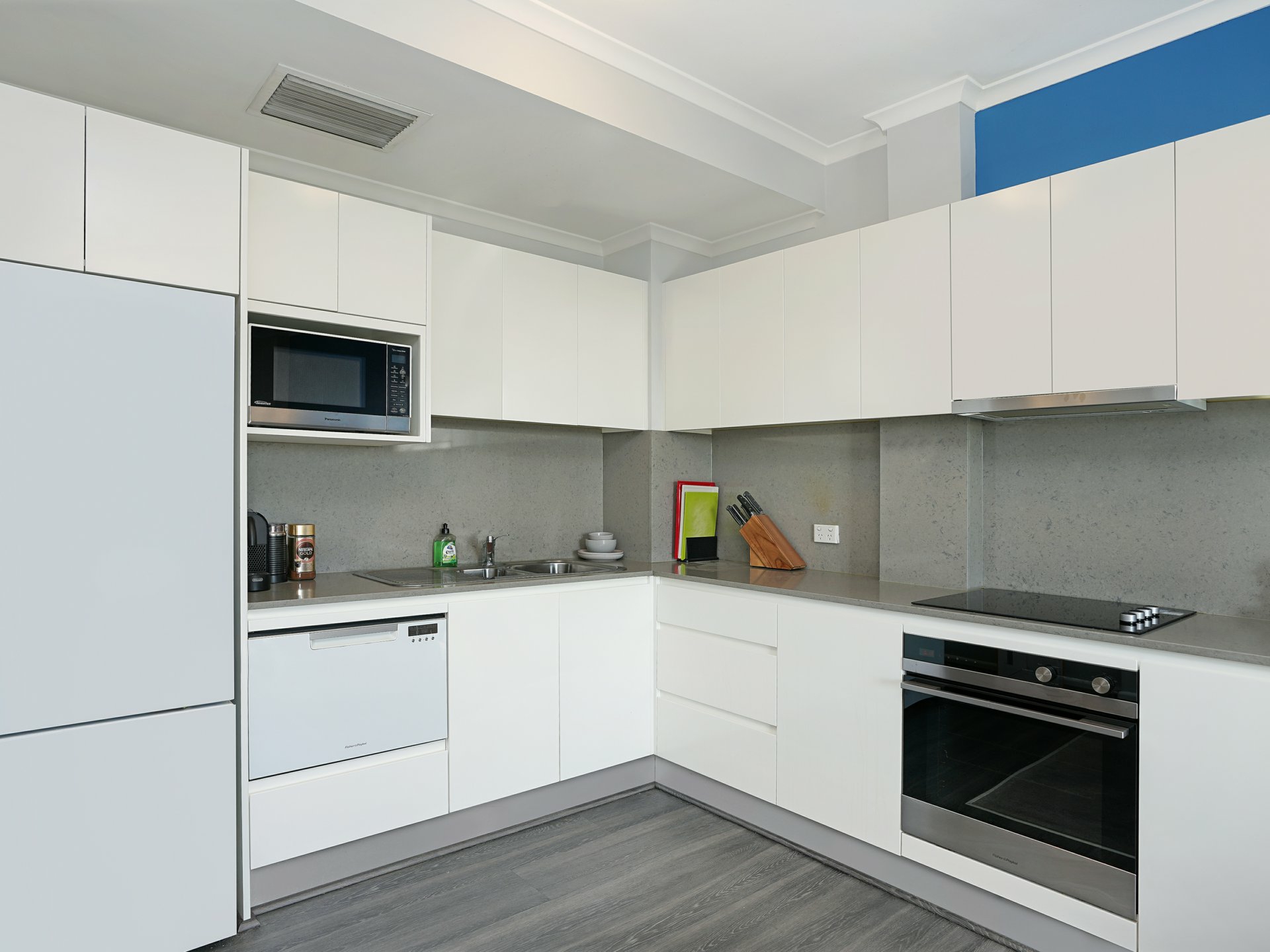 1118/243 Pyrmont St — photo 4 of 6