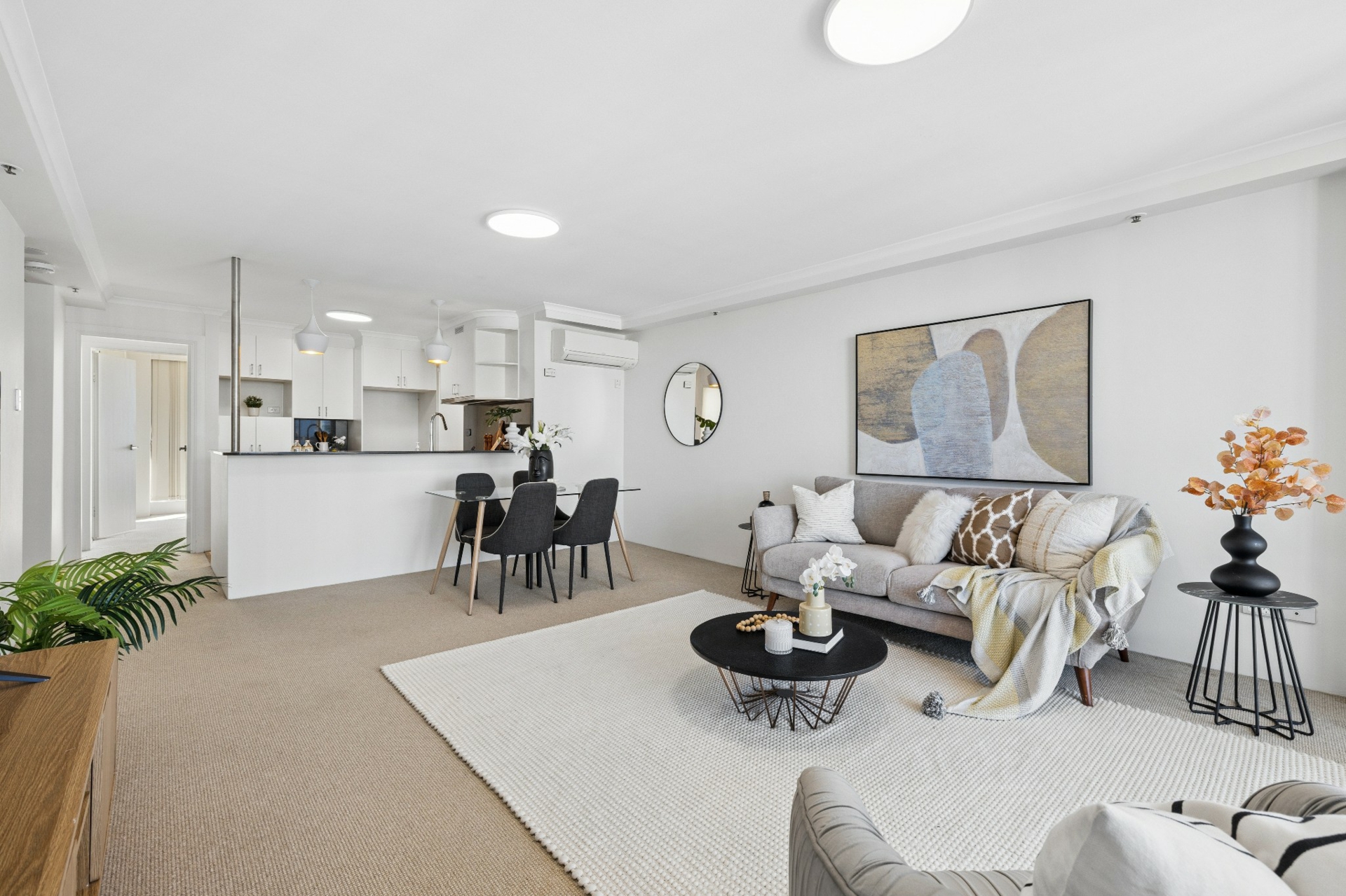 93/267 Castlereagh Street — photo 3 of 13