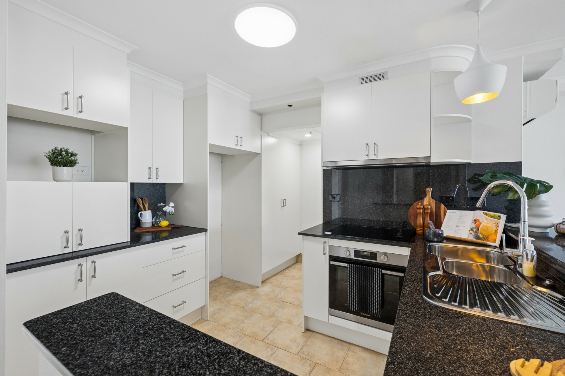 93/267 Castlereagh Street — photo 5 of 13
