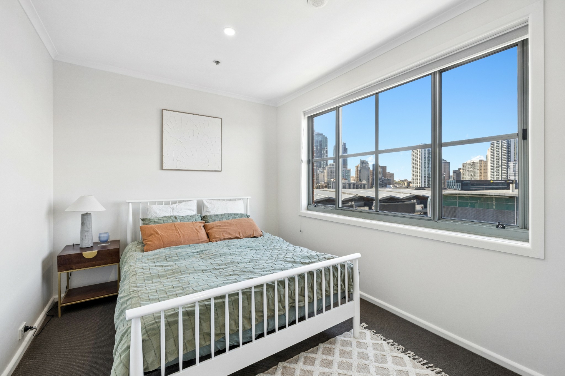 1102/243 Pyrmont Street — photo 3 of 11