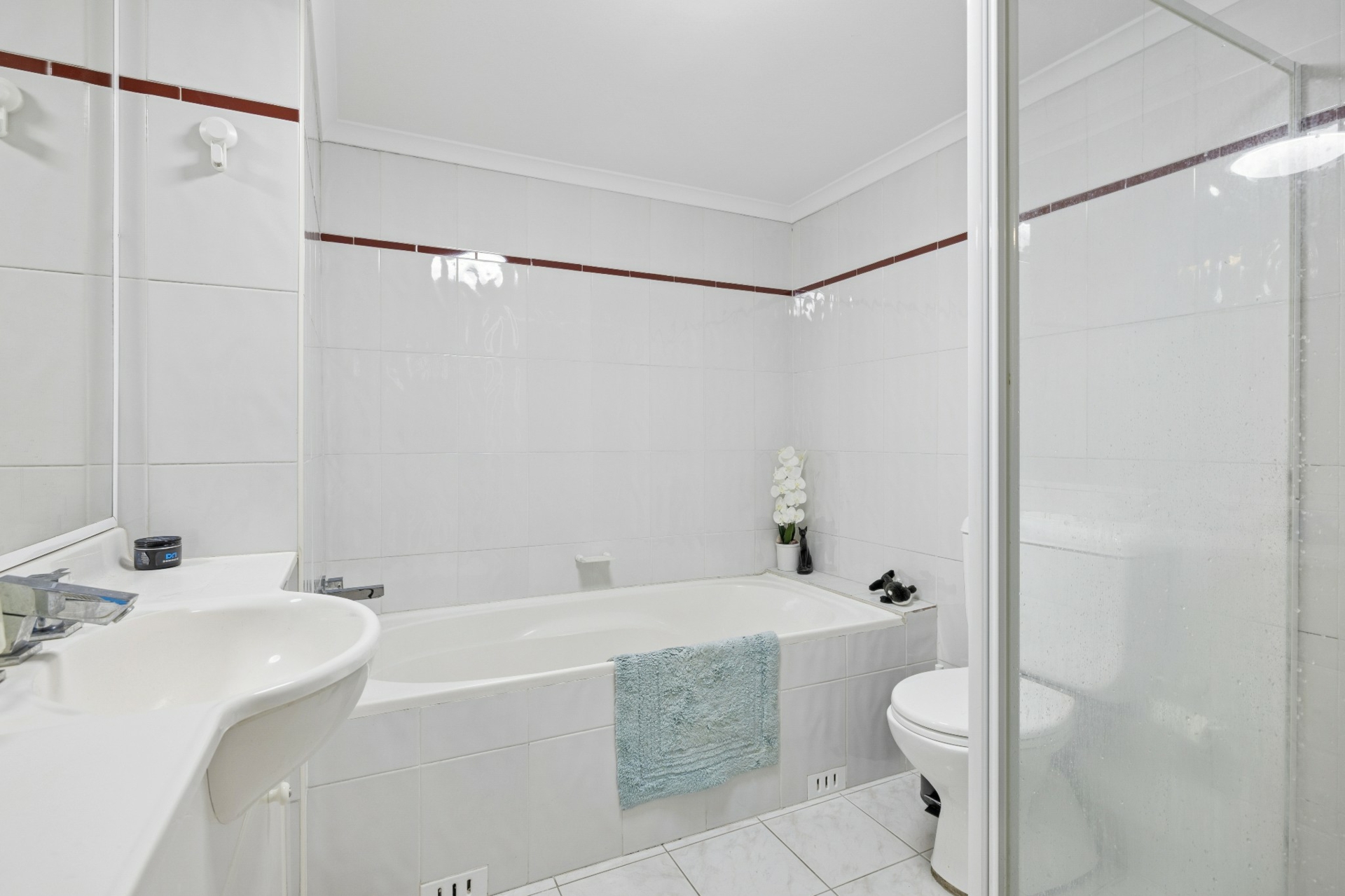 63/122 Saunders Street — photo 6 of 9