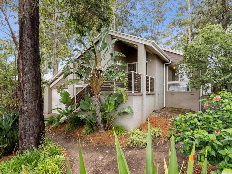 4 Burrawang Crescent, Sunshine Bay