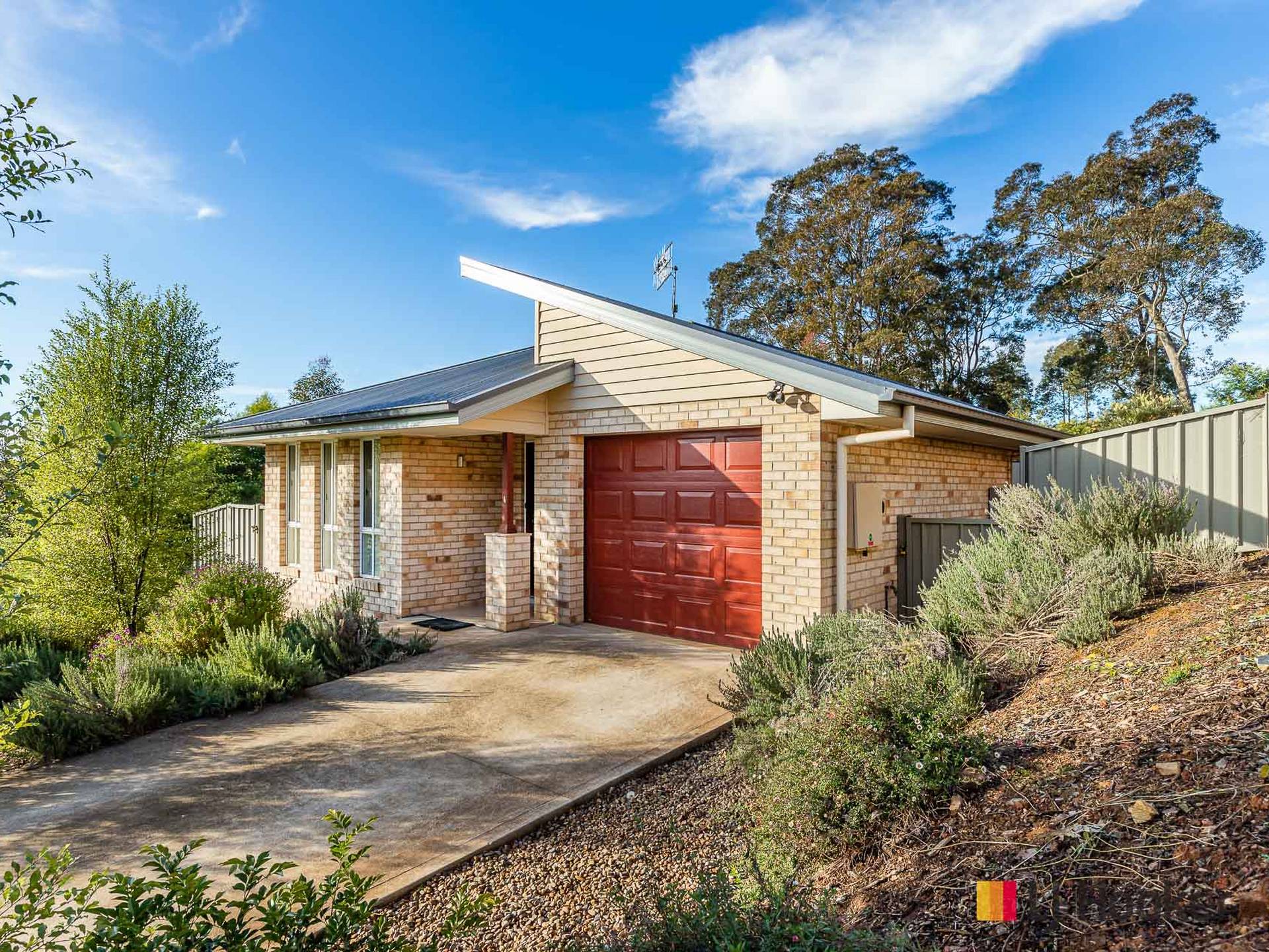 4 Litchfield Crescent, Long Beach
