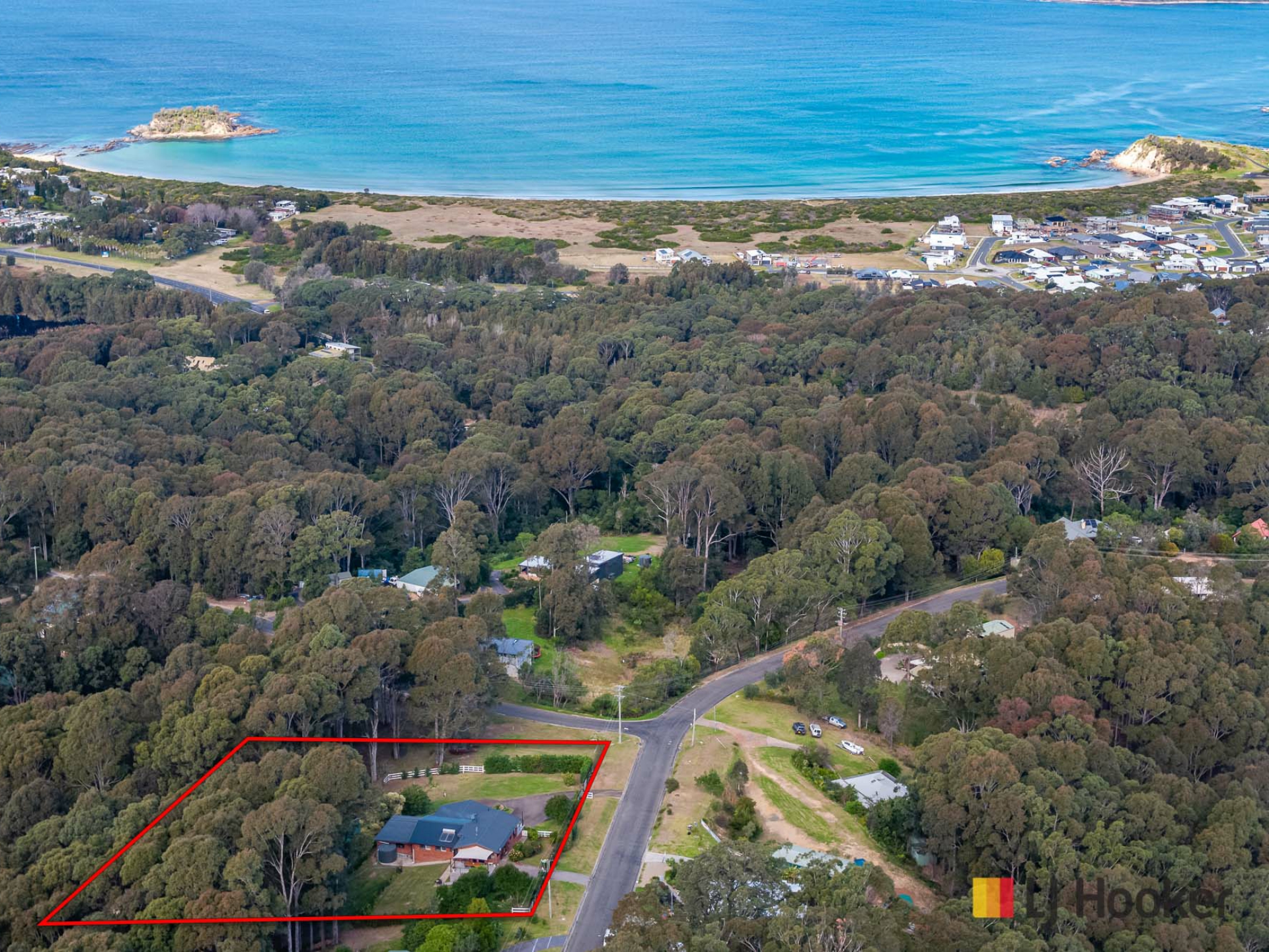 11 Barlings Drive, TOMAKIN