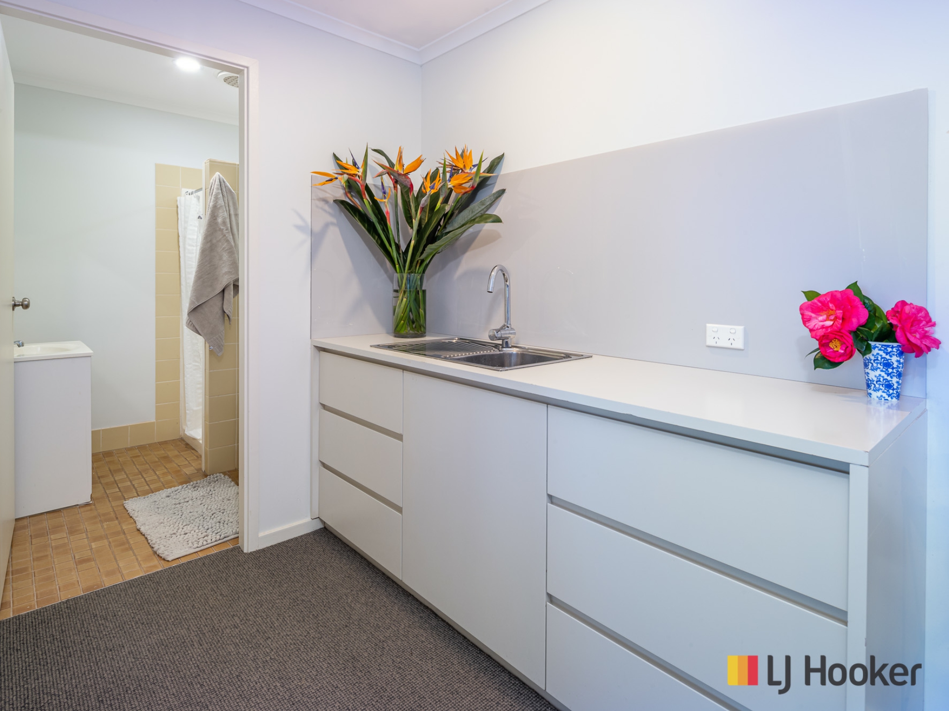 11 Barlings Drive, TOMAKIN