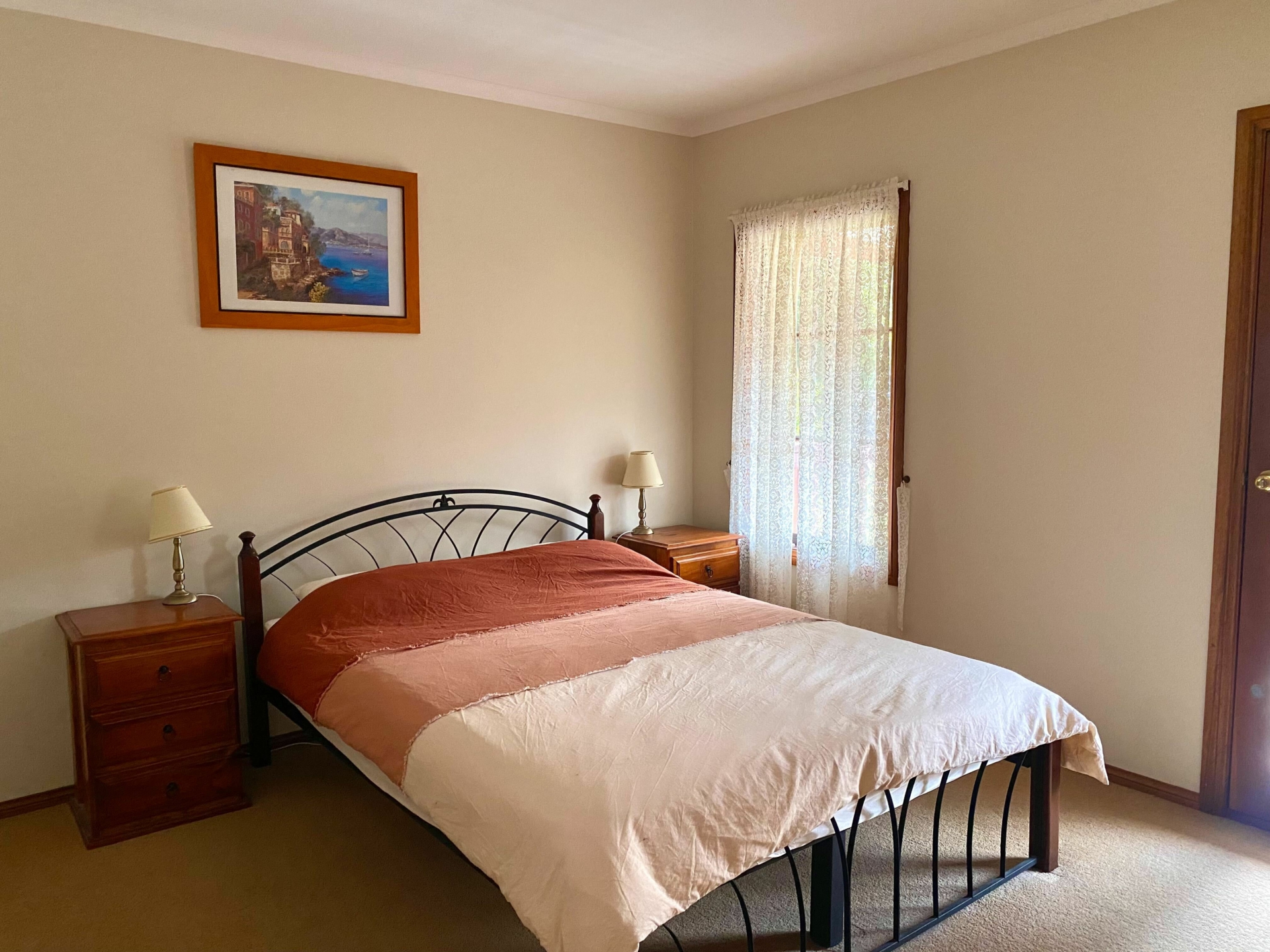 12 High View Avenue — photo 4 of 10
