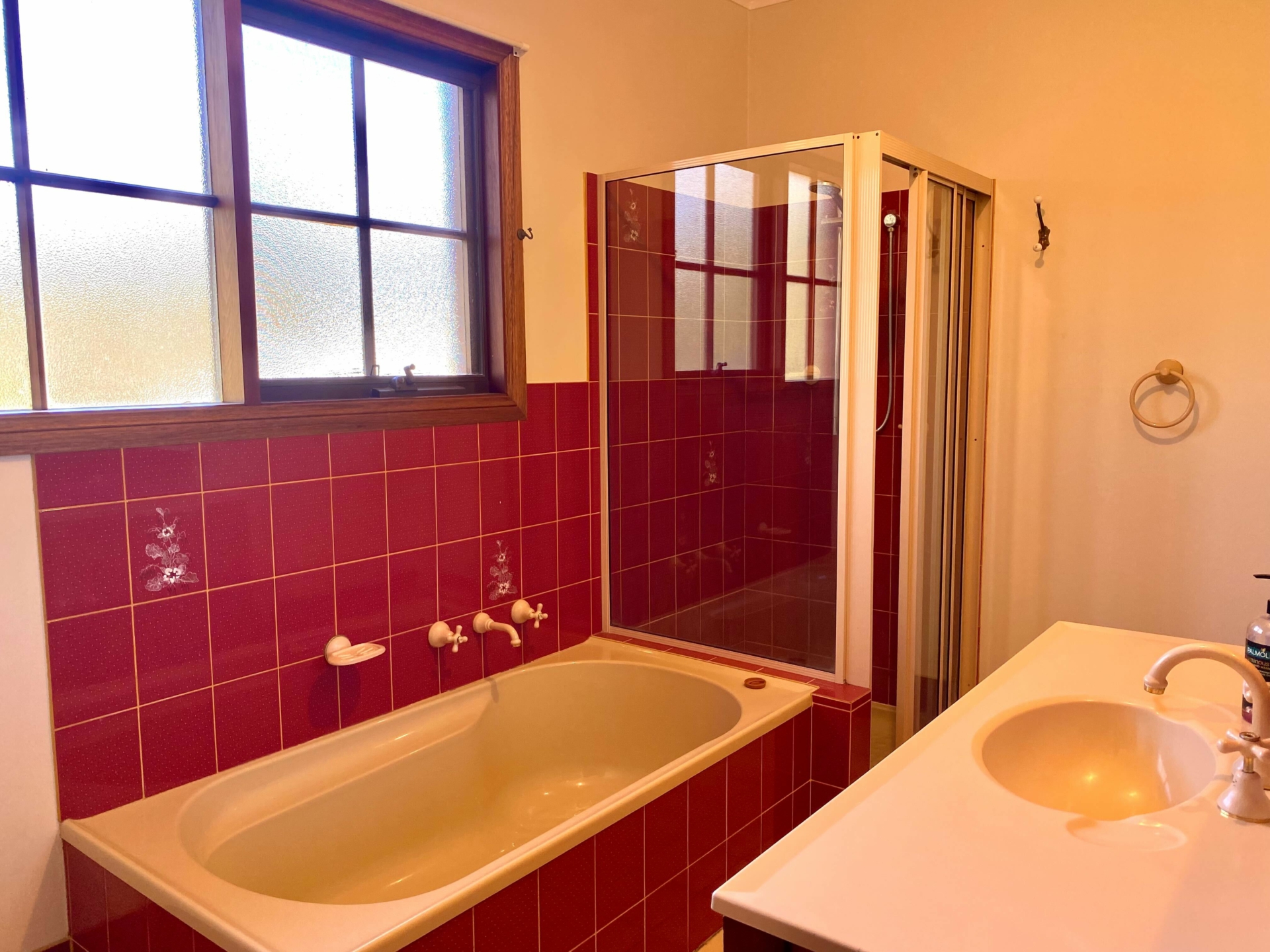 12 High View Avenue — photo 6 of 10
