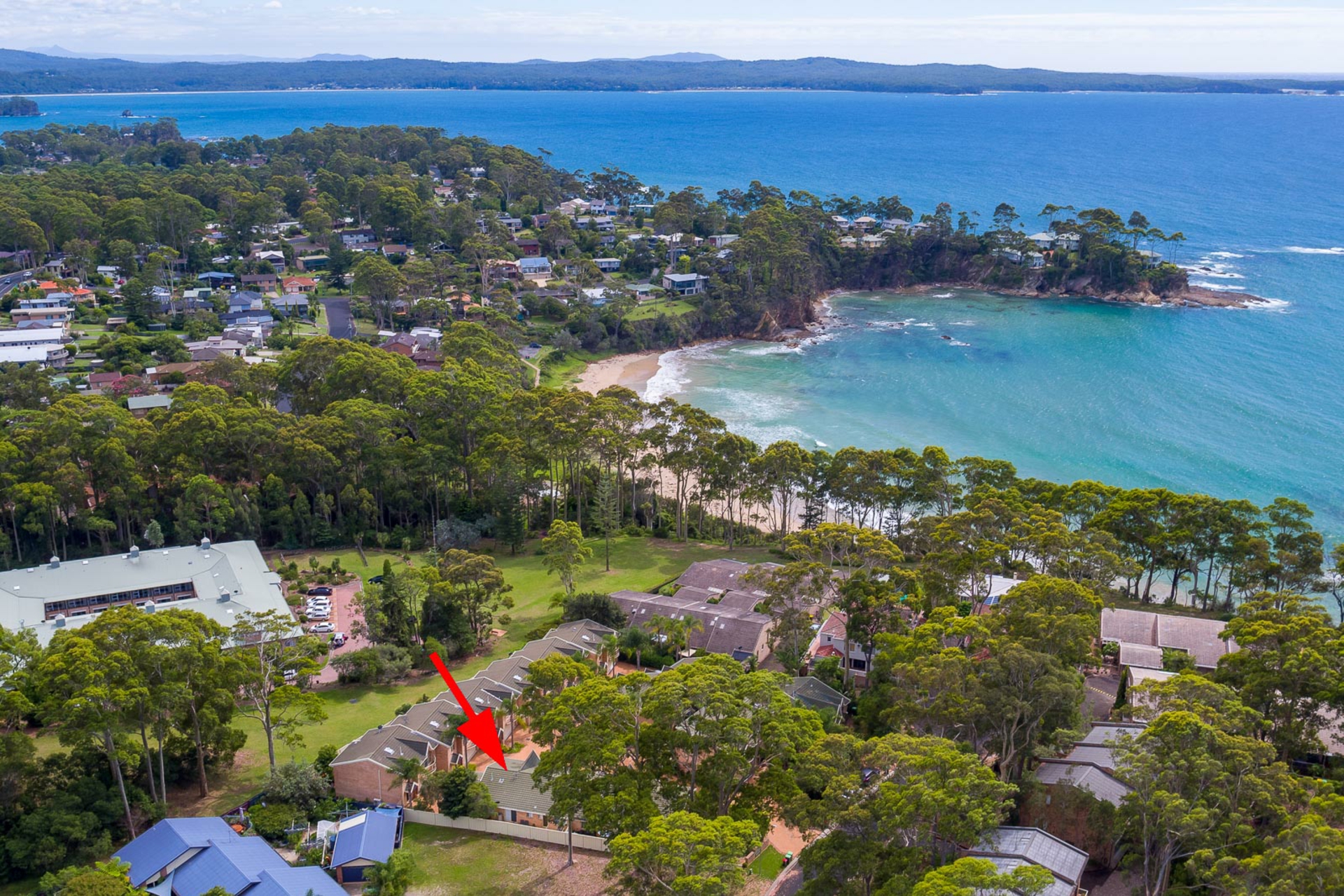 2/6 Edgewood Place — photo from LJ Hooker Batemans Bay