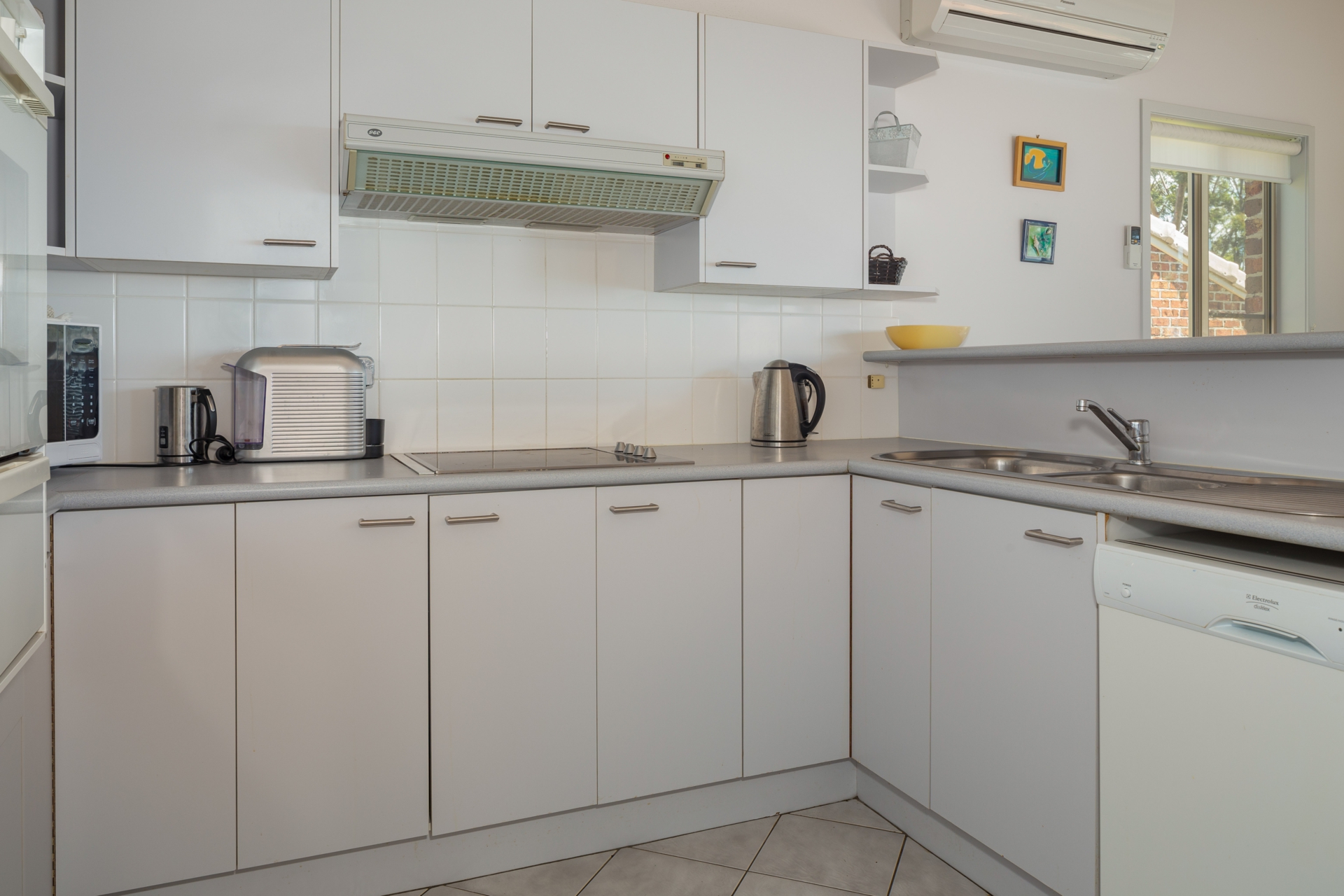 3/5 Edgewood Place — photo 4 of 22