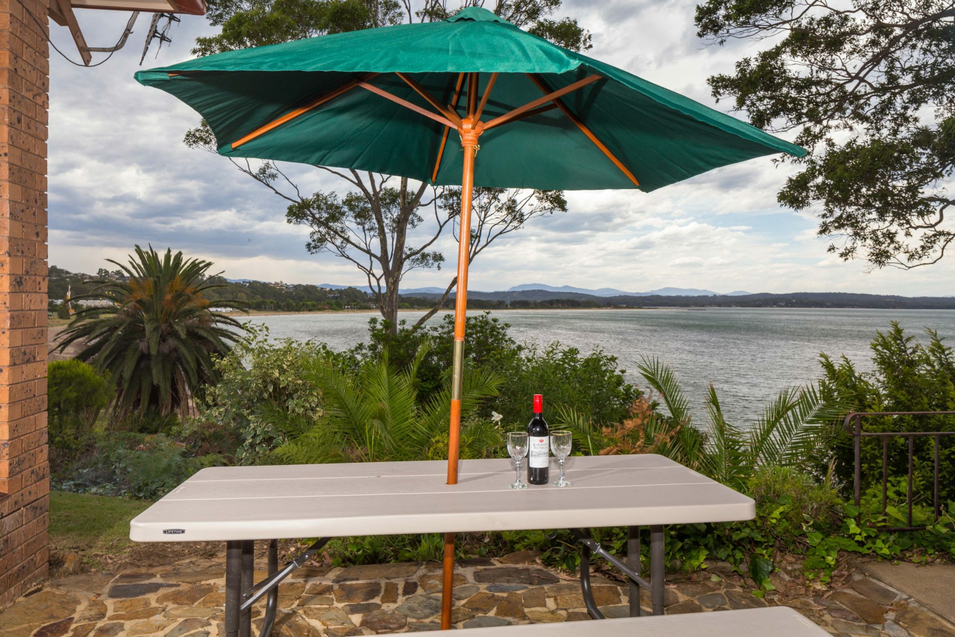 3 Observation Avenue — photo from LJ Hooker Batemans Bay